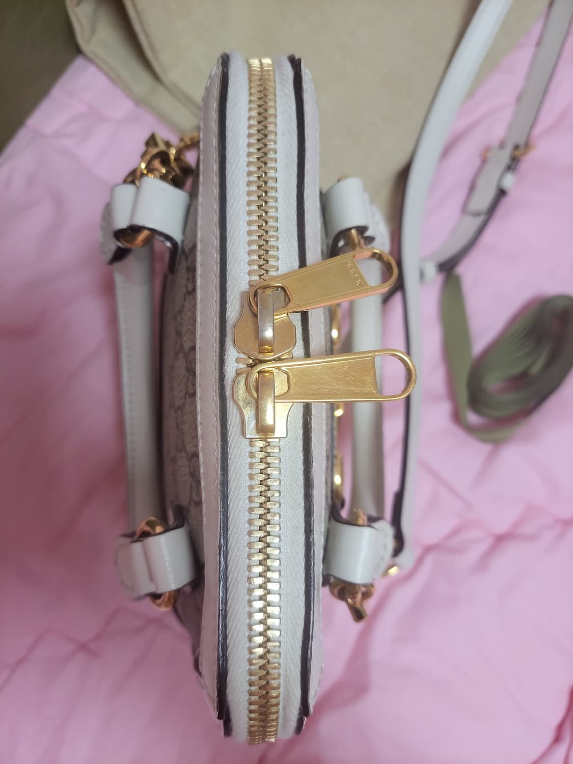 정품)급처상태좋음!구찌 홀스빗 1955 미니 탑핸들 토트백크로스숄더백가방 상품이미지9