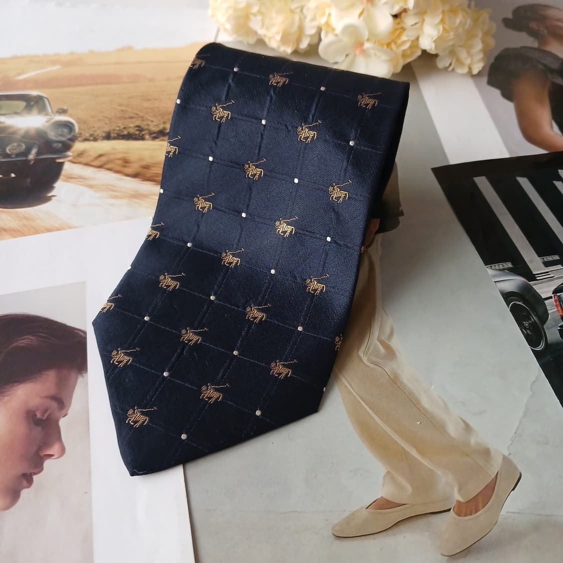 아쿠아스큐텀 실크 네이비 자수 패턴 넥타이 10cm A+등급 A19348 상품이미지3