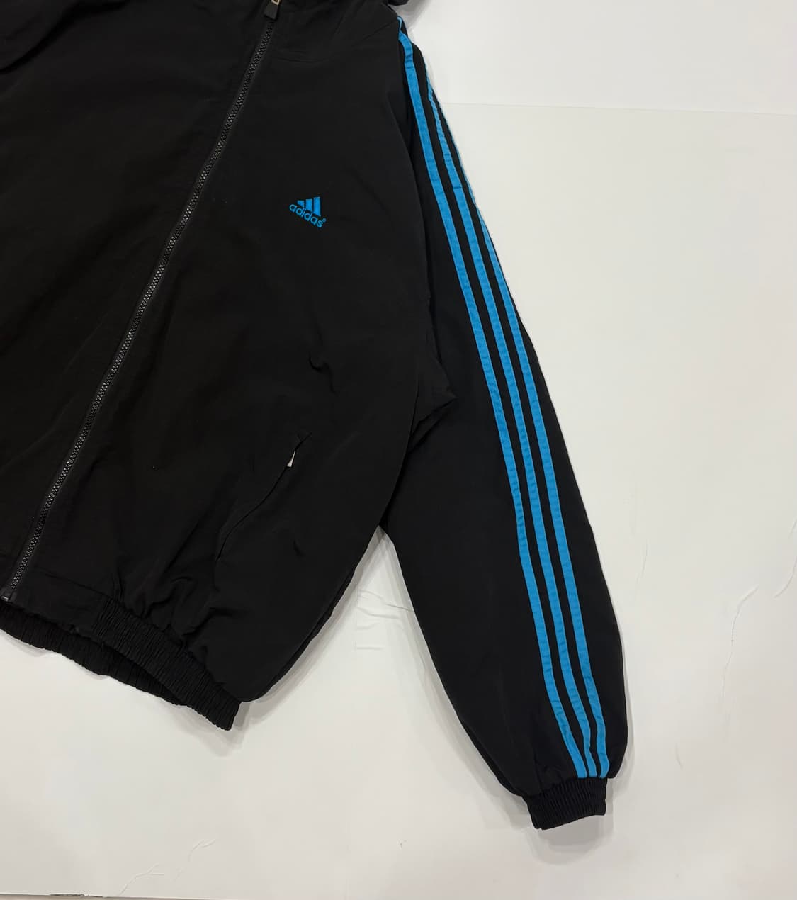 adidas 아디다스 올드스쿨 누빔 점퍼 상품이미지3