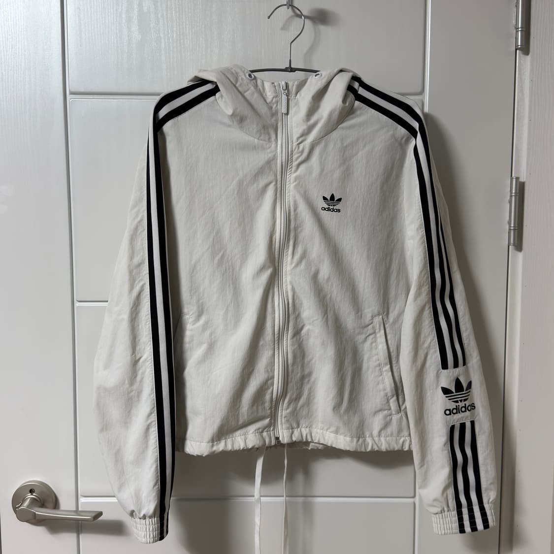 아디다스 우먼스 트레포일 로고 윈드브레이커 바람막이 자켓 상품이미지2