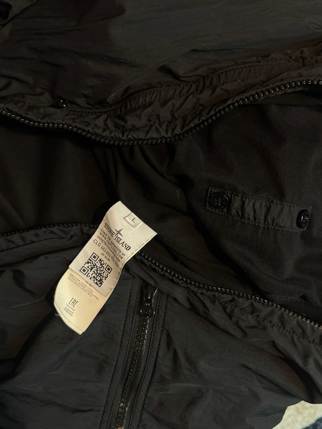 [stone island] windbreaker  상품이미지5