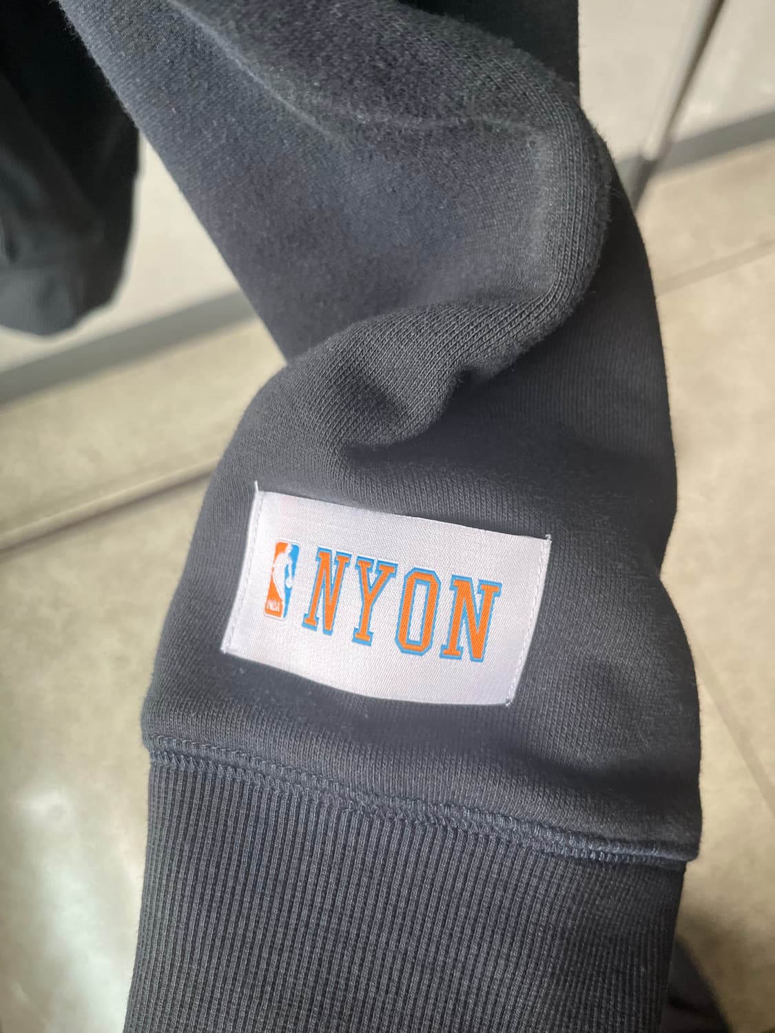 NYON 뉴욕오어노웨어 닉스 후드티 상품이미지4