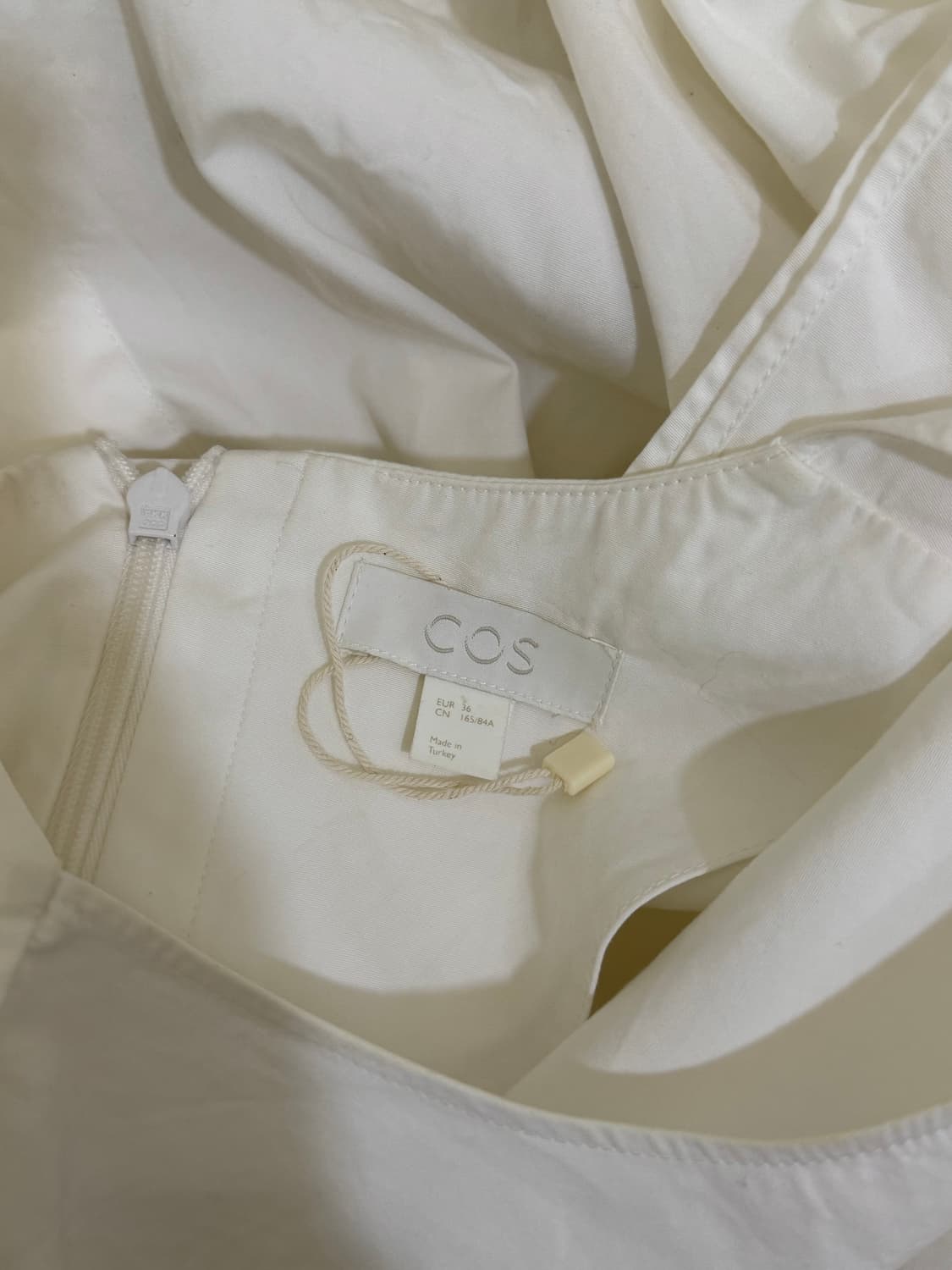 코스 화이트 코튼 원피스 정품 상품이미지5