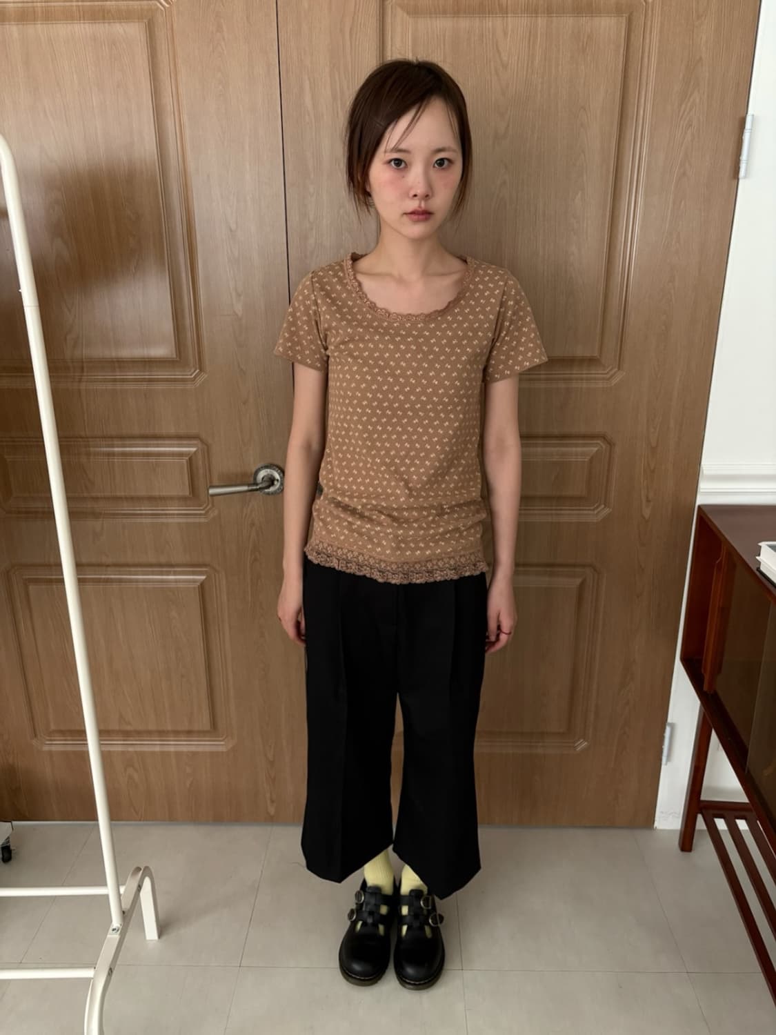레이스 플라워 티셔츠 상품이미지2