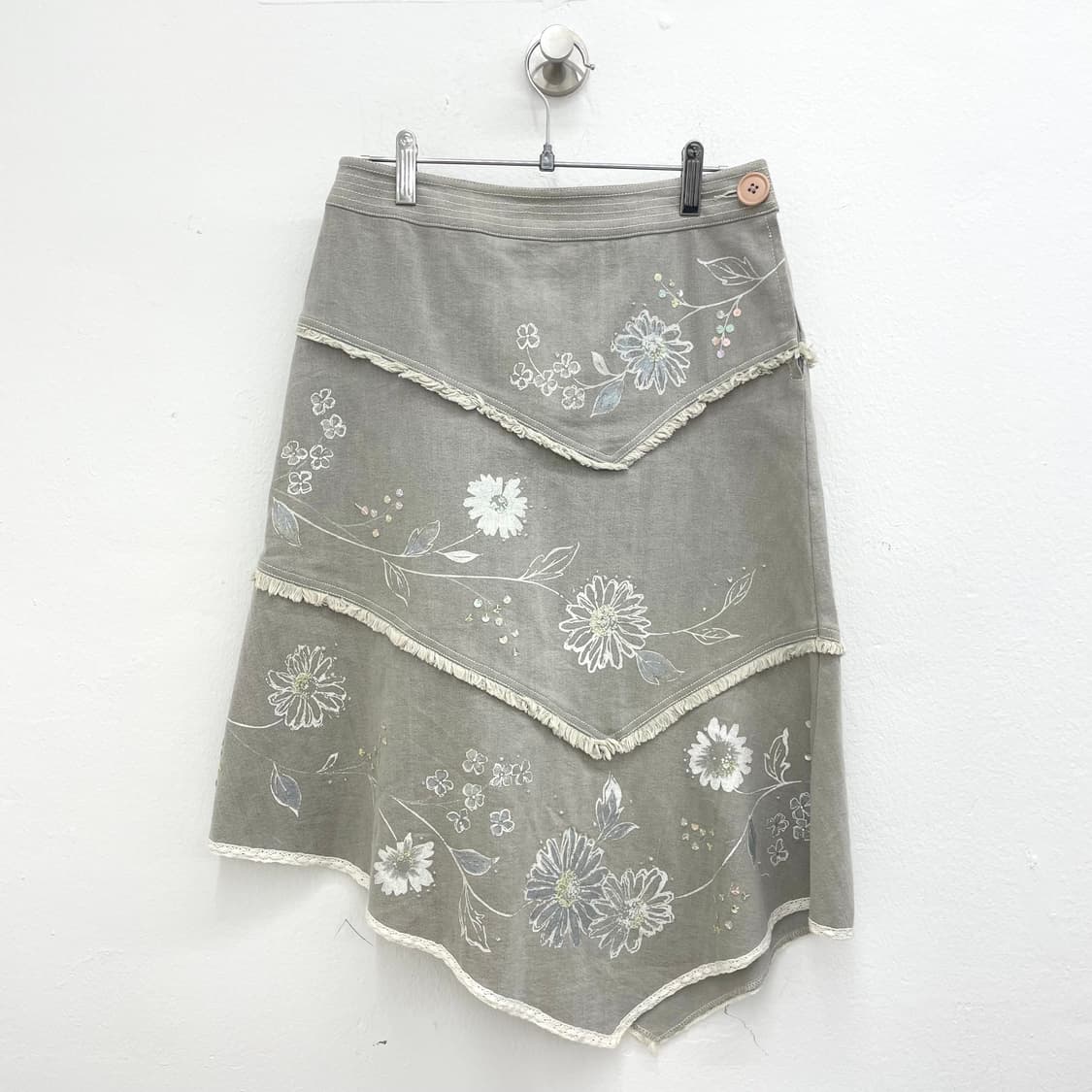 floral handkerchief hem skirt 상품이미지1