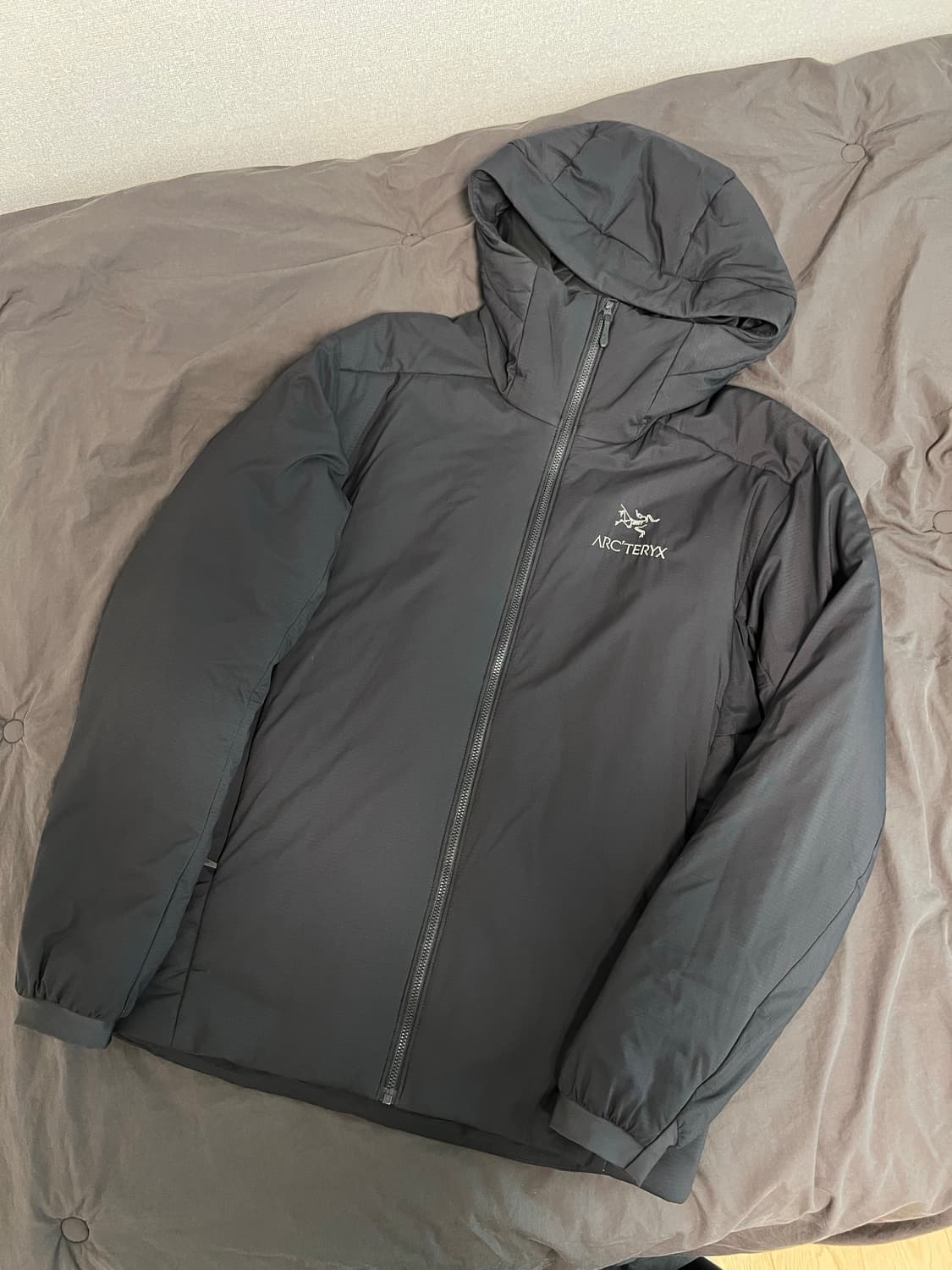 아크테릭스 아톰 ar 블랙 S사이즈 상품이미지1