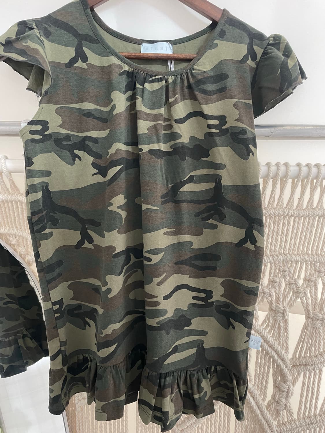 카키 카모플라쥬 셔링 프릴 원피스 상품이미지1