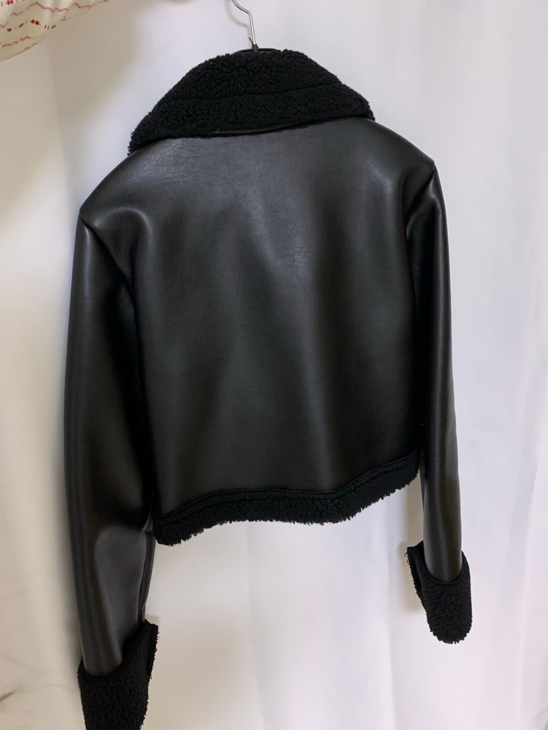 카키포인트 무스탕 상품이미지5