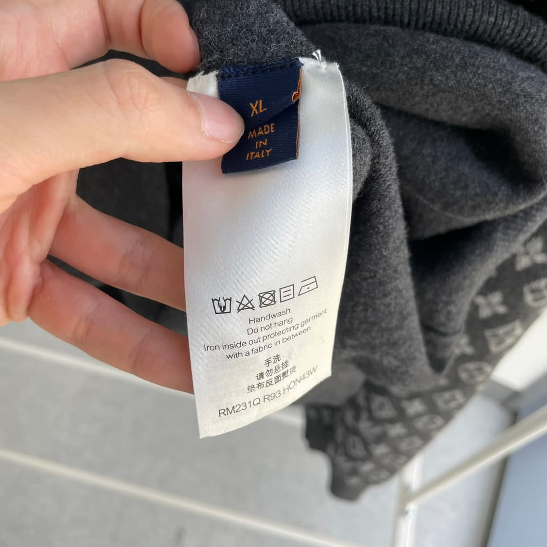 (xl) 루이비통 모노그램 캐시미어 가디건 상품이미지8