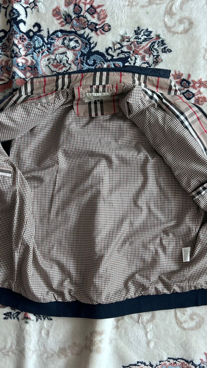 버버리 네이비 집업 자켓  상품이미지2