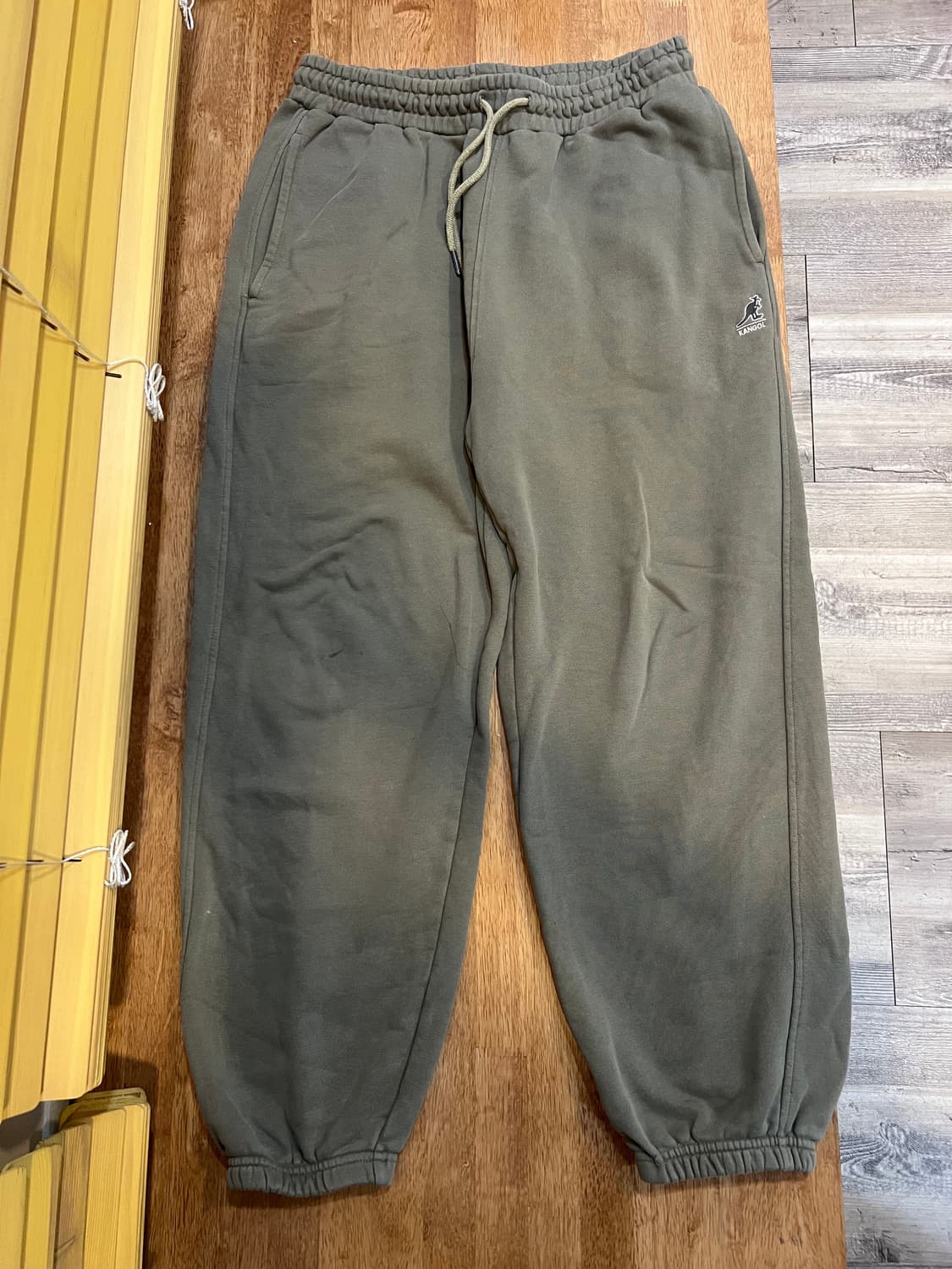 캉골 남성 카키 트레이셋업 집업티셔츠 조거팬츠 상품이미지7