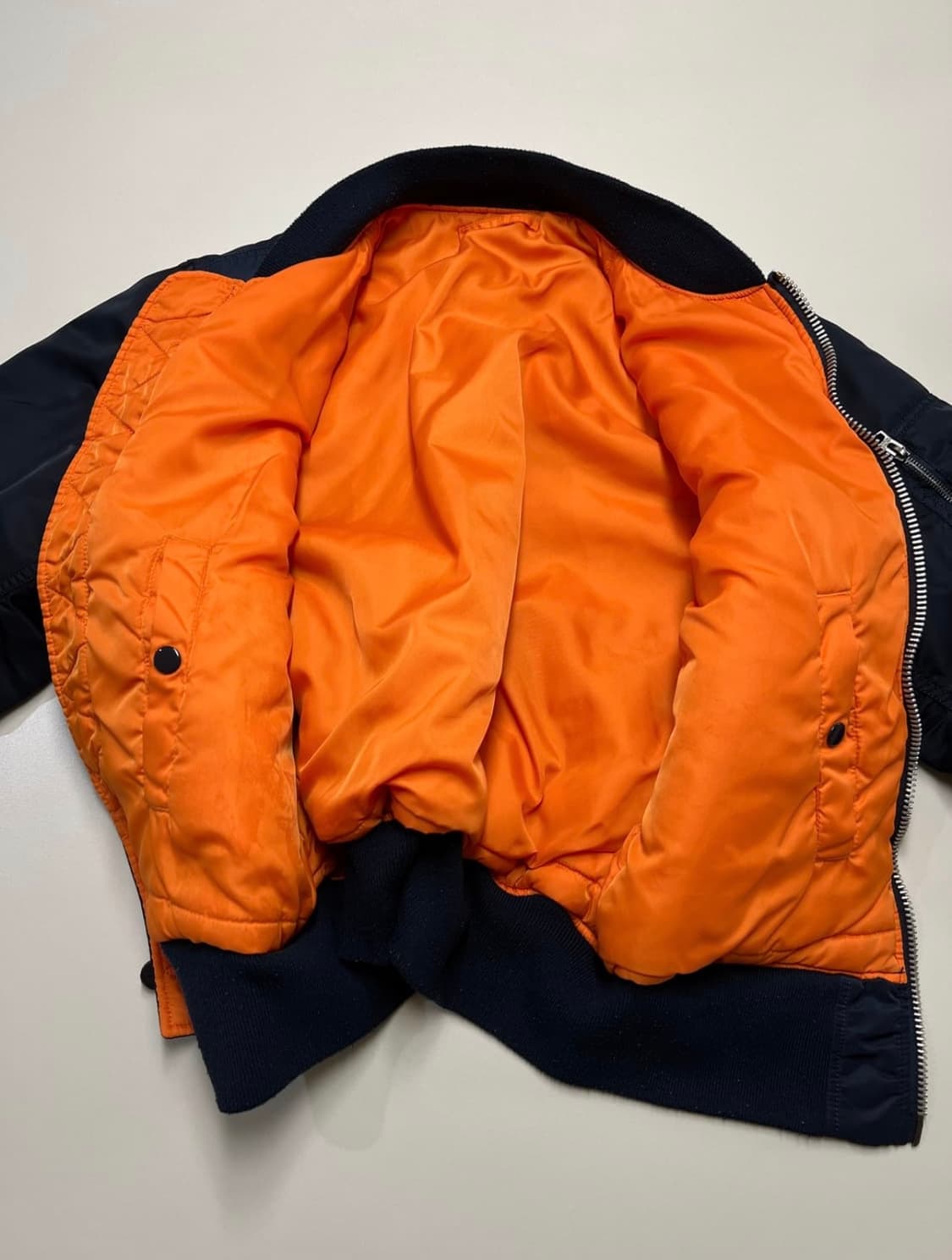 알파인더스트리 Ma-1 네이비 m 사이즈 상품이미지4