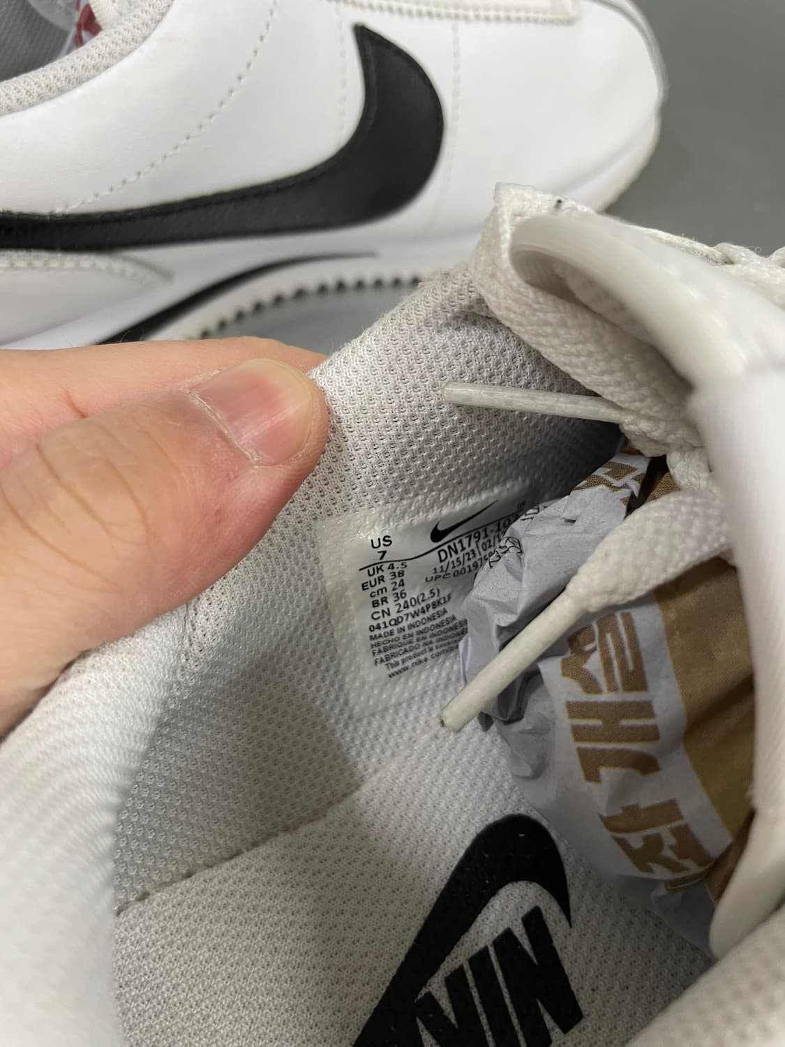 나이키 코르테즈 레더 240 상품이미지7