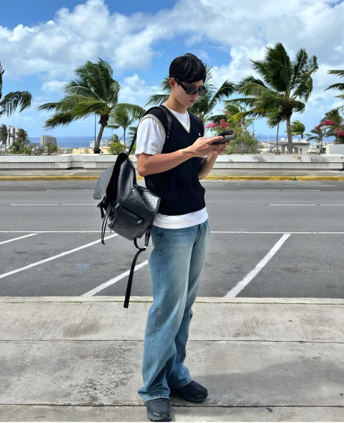 [박보검착용] 셀린느 트리옹프 브이넥 울 스웨터 베스트 블랙 S 사이즈! 상품이미지2