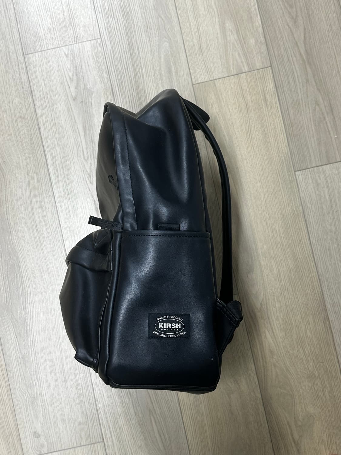 KIRSH POCKET OUT POCKET BACKPAC K [BLACK 상품이미지2