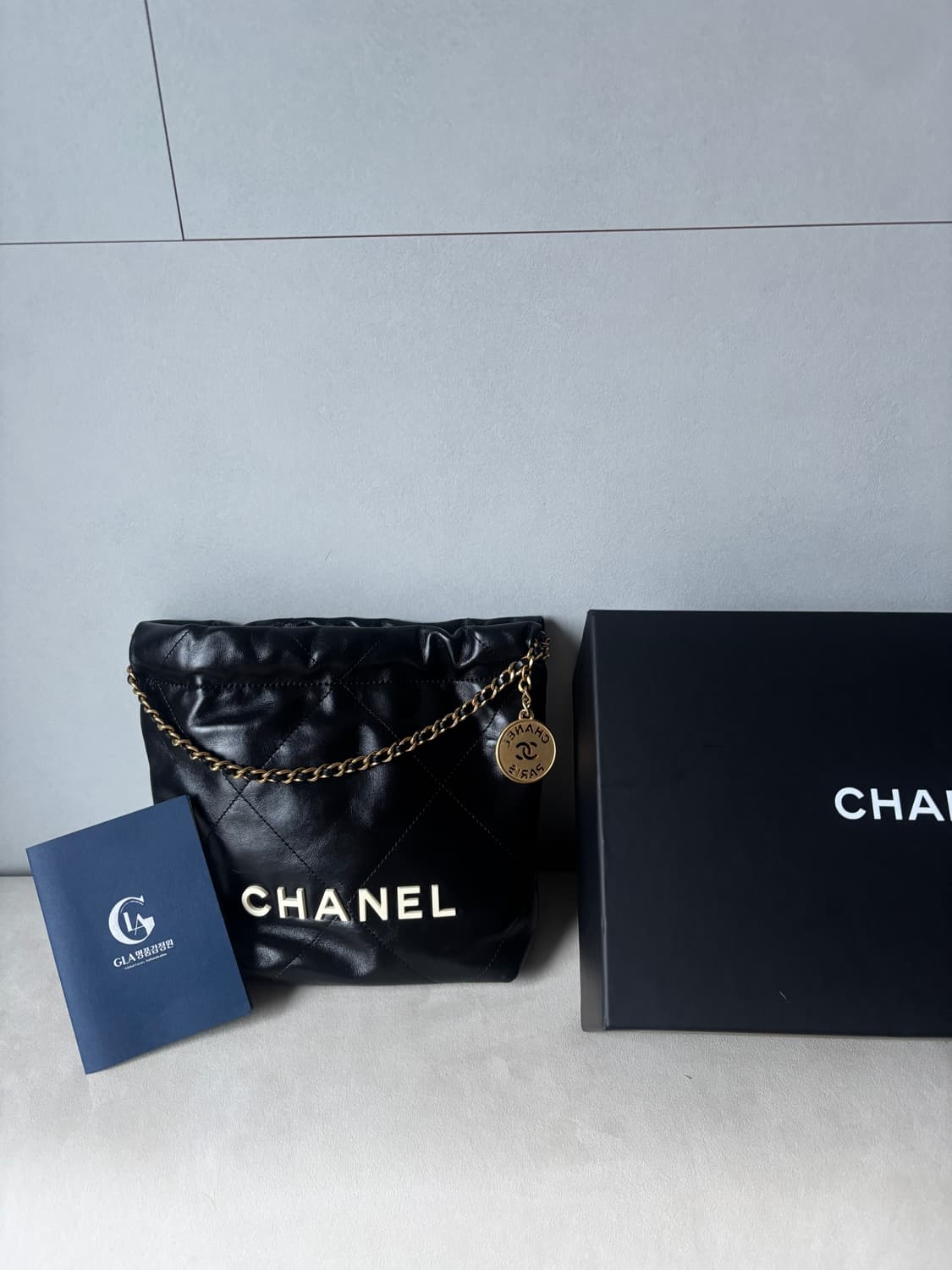 샤넬 22백 미니 블랙 램스킨 상태최상 상품이미지1