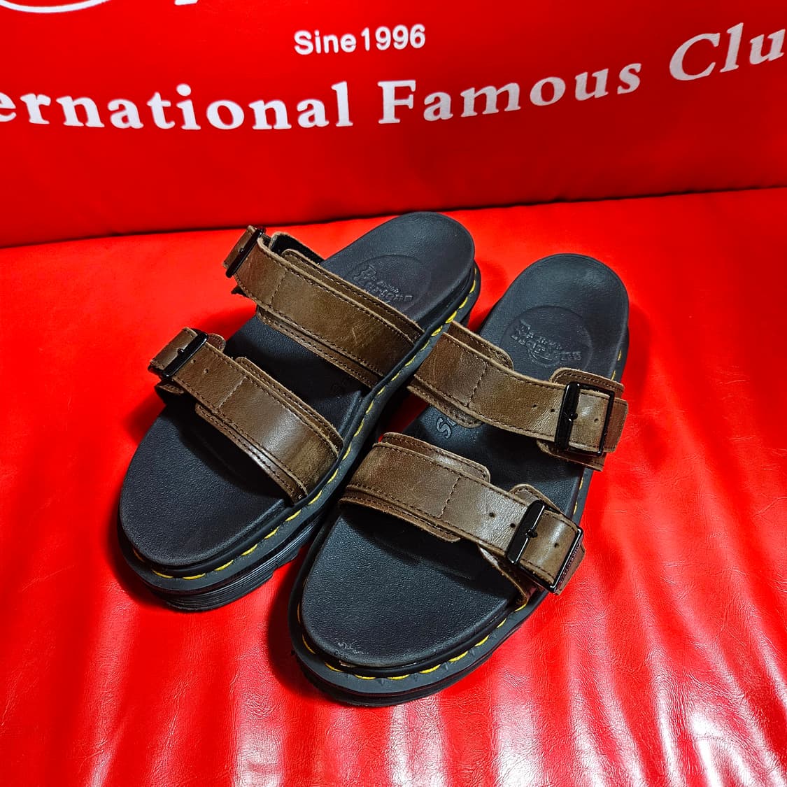 닥터마틴(Dr.Martens) 마일즈 브라운 샌들 39size 상품이미지3