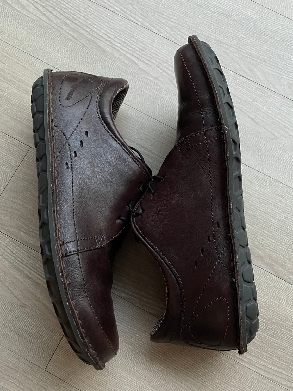 파타고니아 loulu 룰루 레더 슈즈 벨벳 브라운 상품이미지4