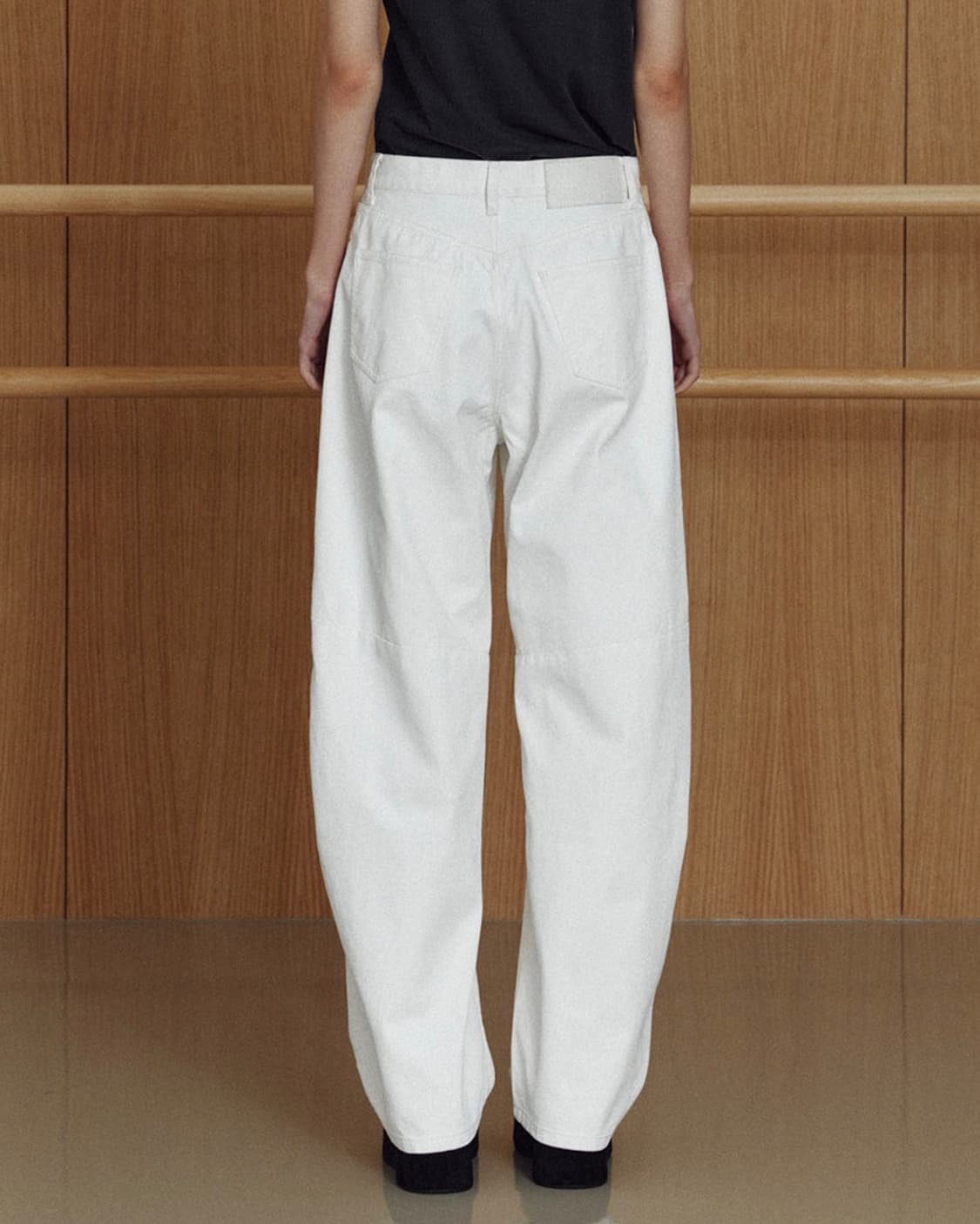 [Le] pigment white curved pants 화이트코튼팬츠 상품이미지3