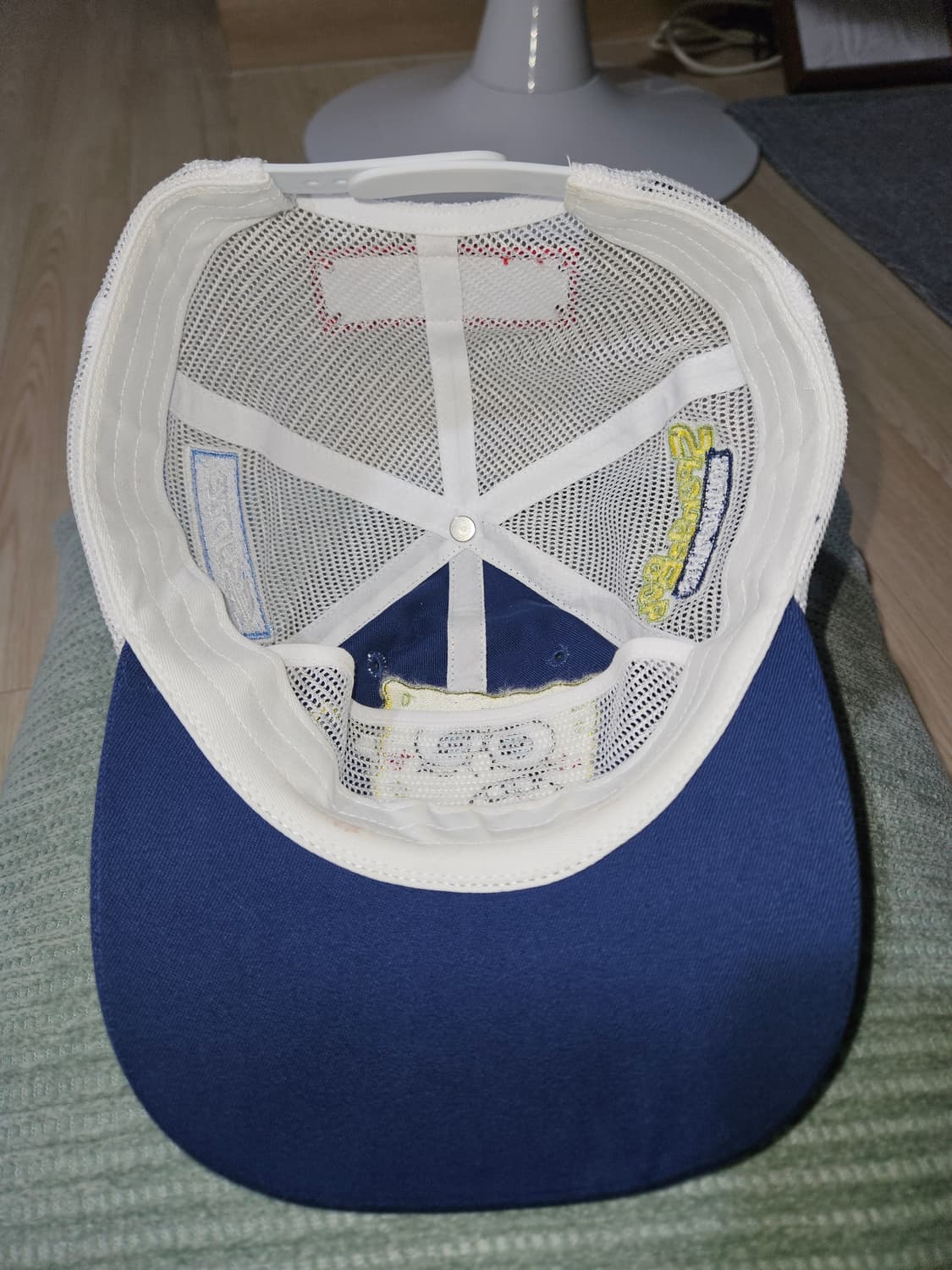 스펀지밥 슈프림 트러커 모자 상품이미지5