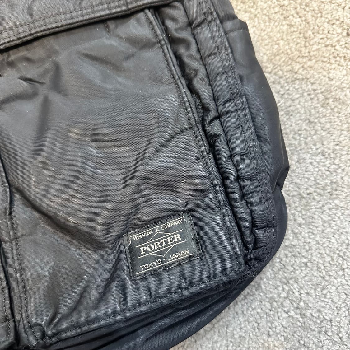 포터 요시다 포터 탱커 블랙 숄더백L 상품이미지2