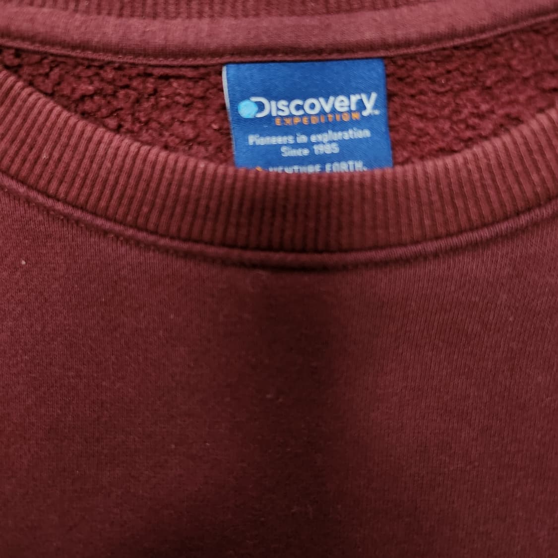 디스커버리 맨투맨 상품이미지2