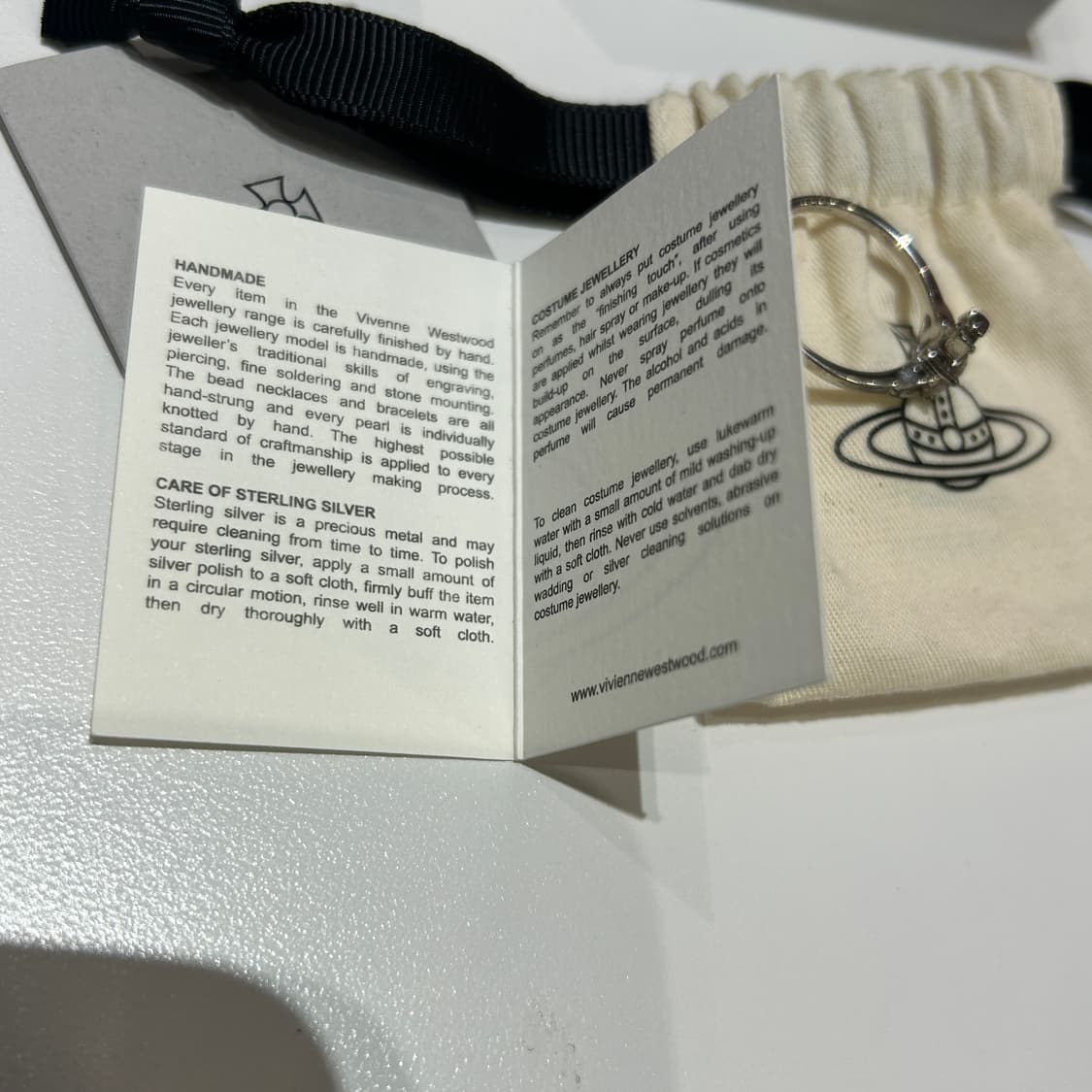 비비안웨스트우드 레이나 쁘띠 반지 풀박 XL 상품이미지7