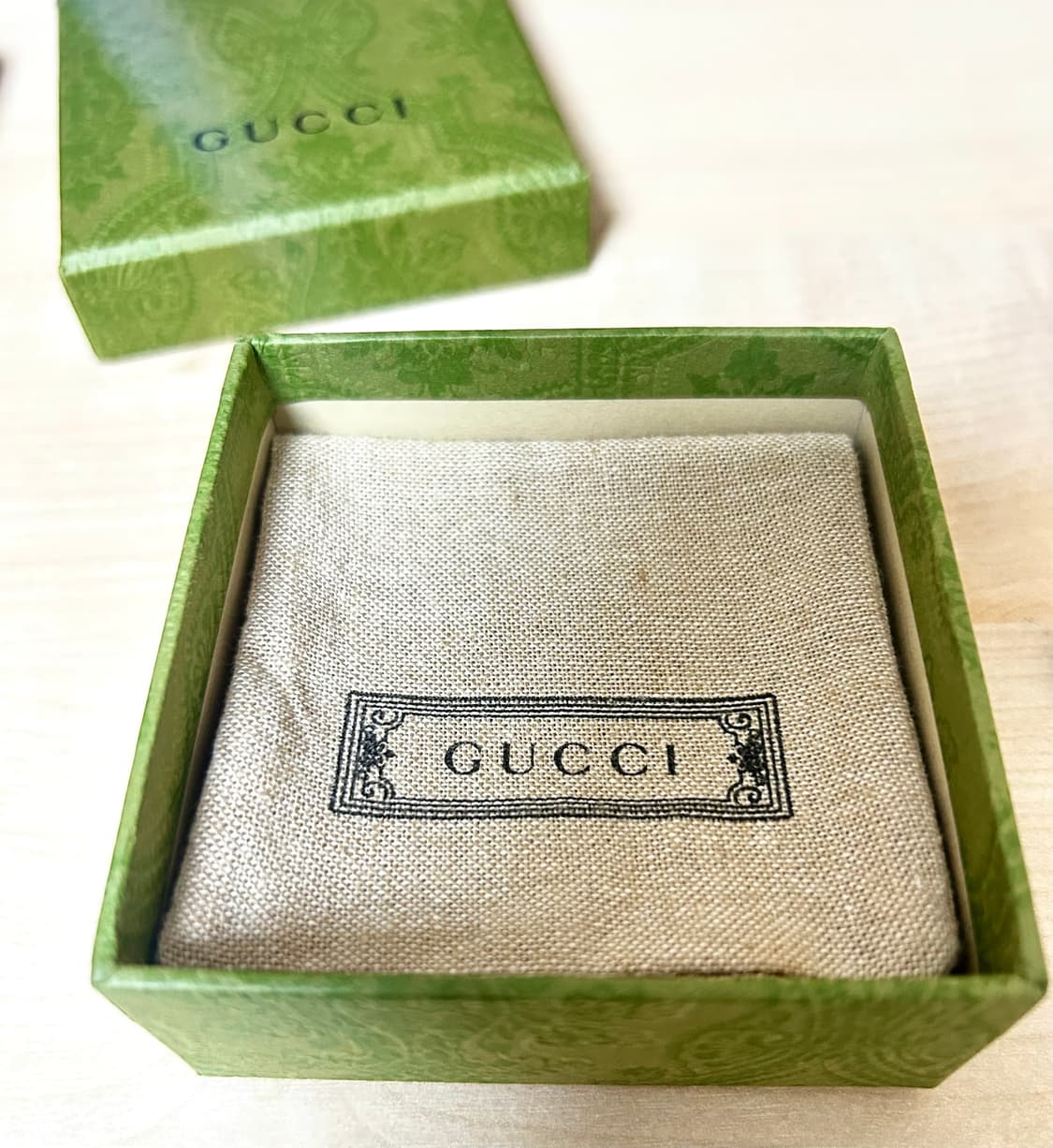 구찌 더블 G 비 인그레이브드 링 실버 상품이미지3