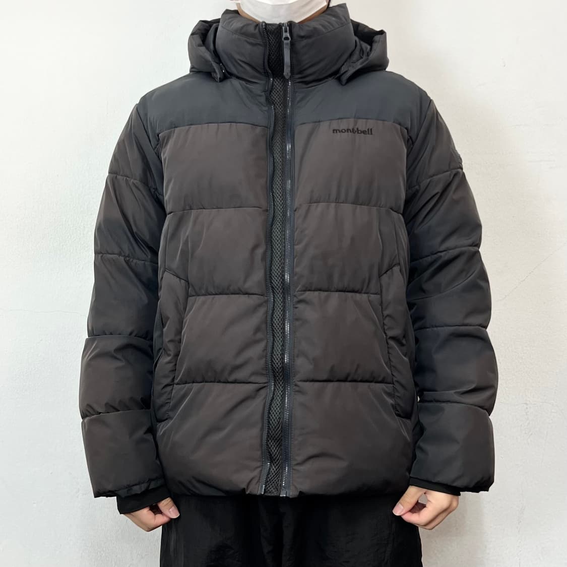 몽벨 로고 푸퍼 후드 패딩 자켓 상품이미지1