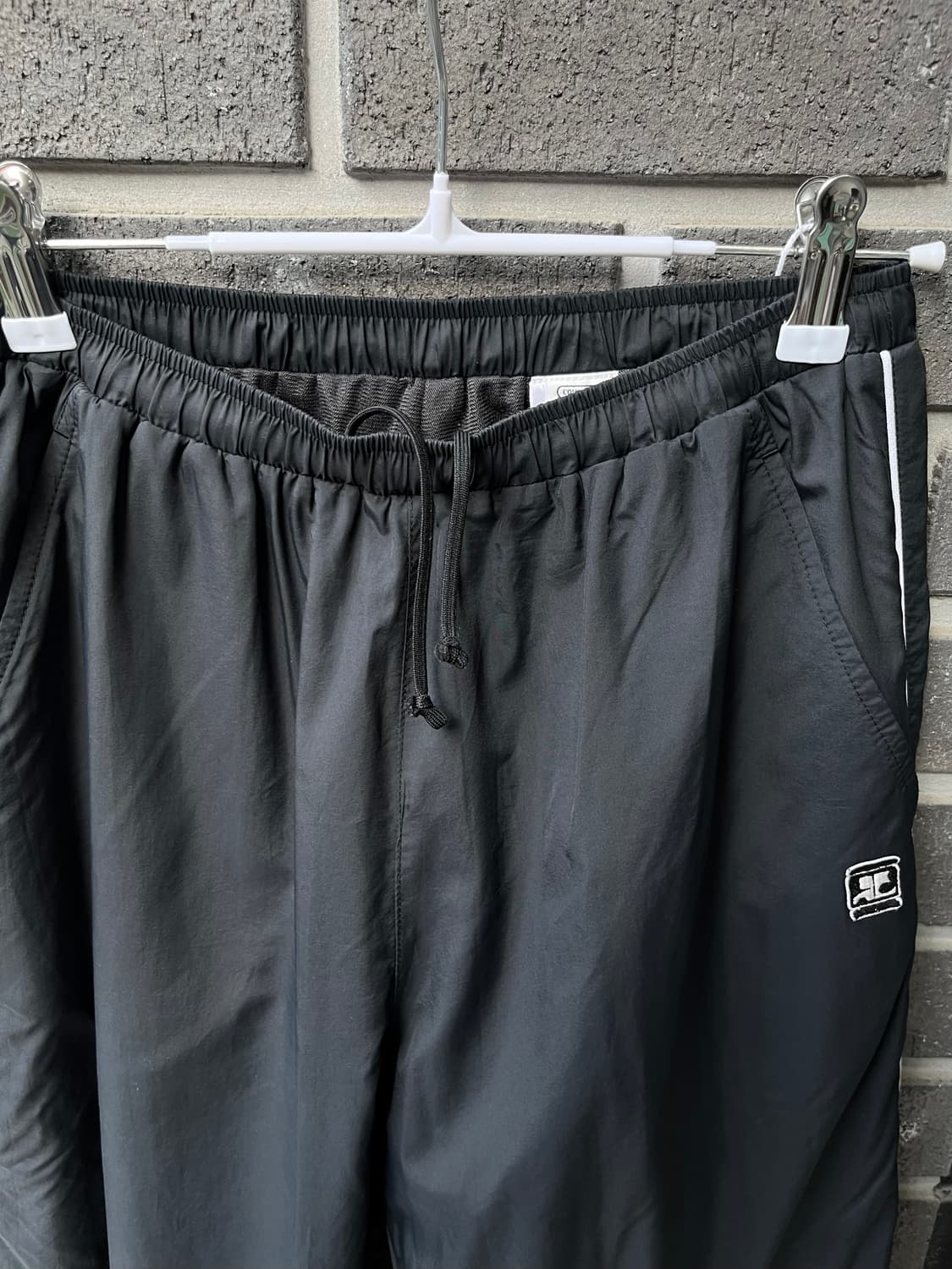 COURREGES 꾸레쥬 로고 트랙팬츠 블랙 상품이미지7