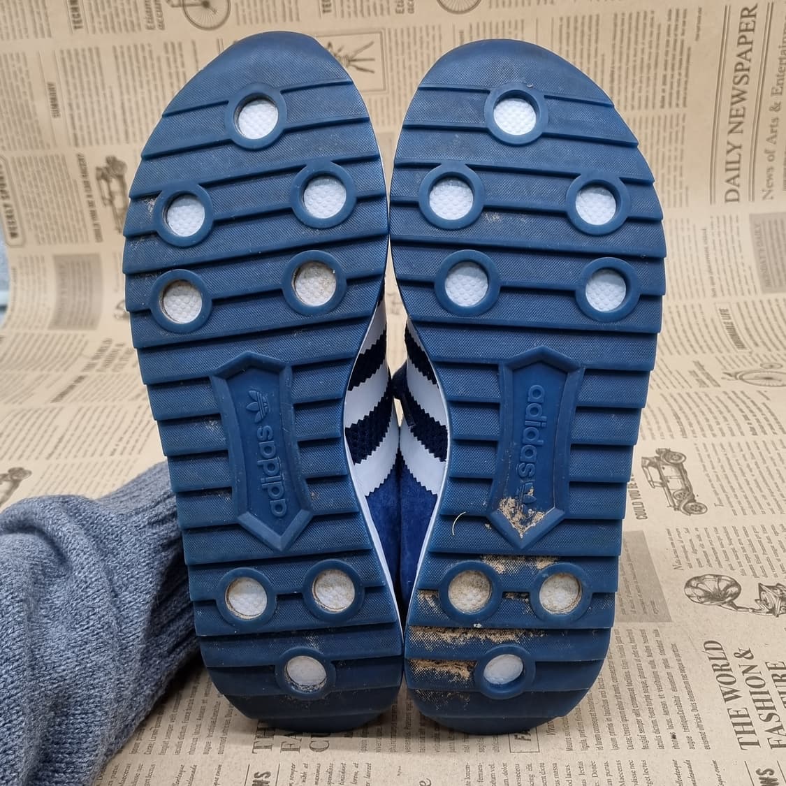 아디다스 플래시백 여성운동화240  상품이미지3