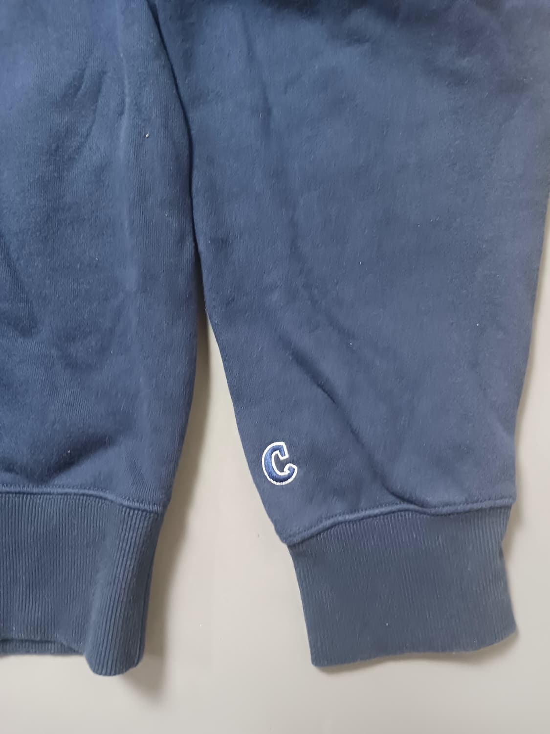 [L] 커버낫 하프집업 아치로고 맨투맨 네이비 상품이미지5