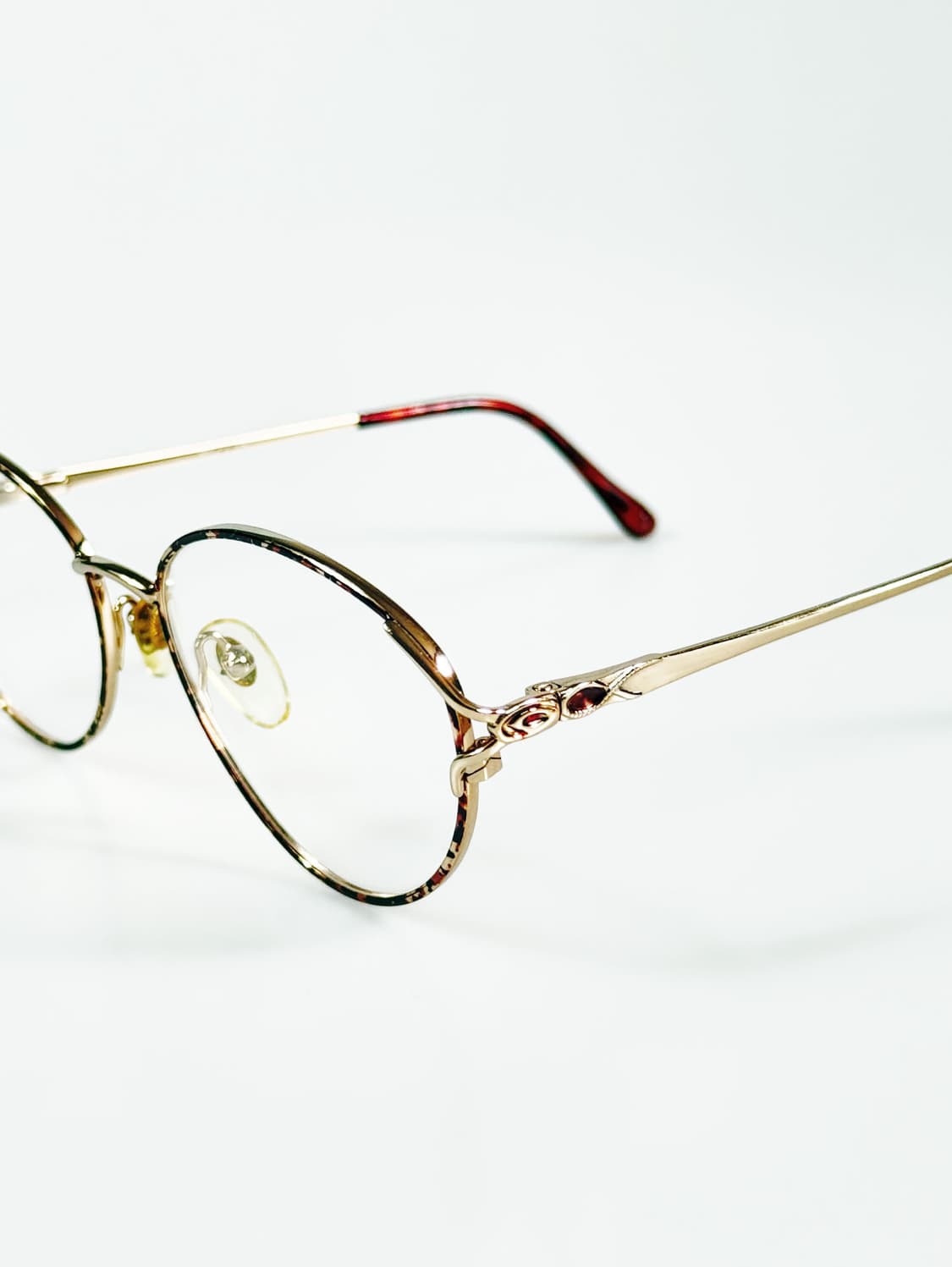 90s 유로피안 토터스 골드 오벌 메탈 프레임 빈티지 안경 상품이미지1