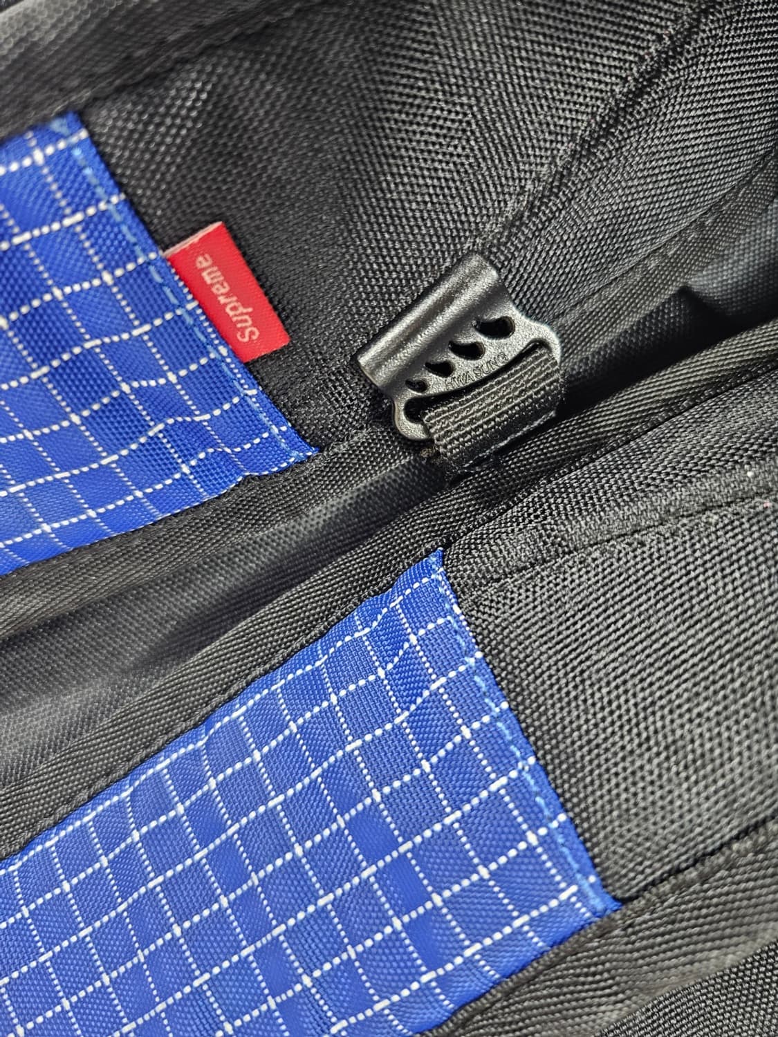 슈프림09백팩 상품이미지6