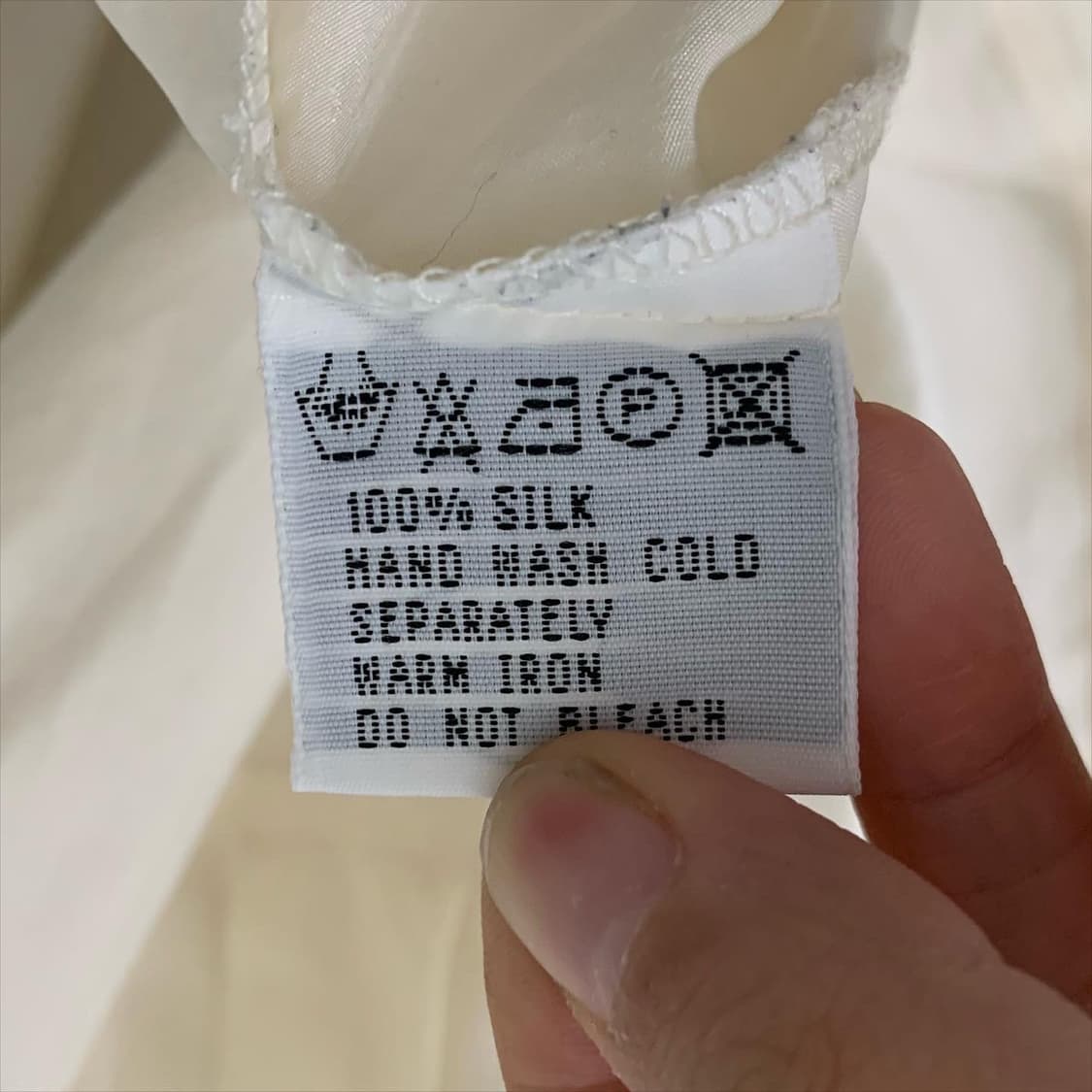 풀컵 베이지 투포켓 실크 셔츠 상품이미지5