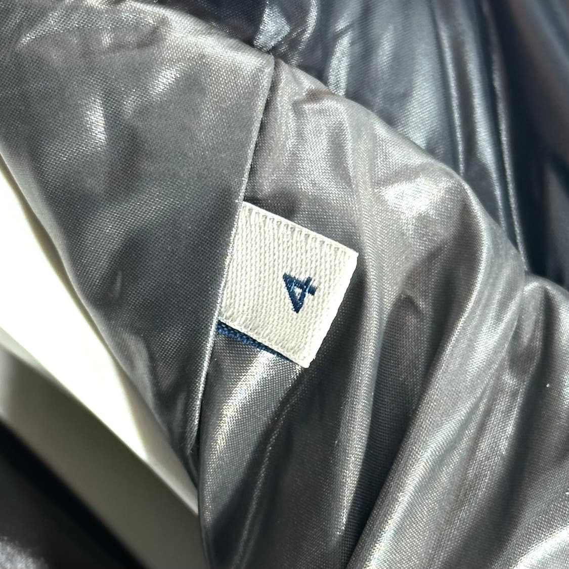 [S급/4] 몽클레어 신형 마야 패딩 4사이즈  상품이미지5