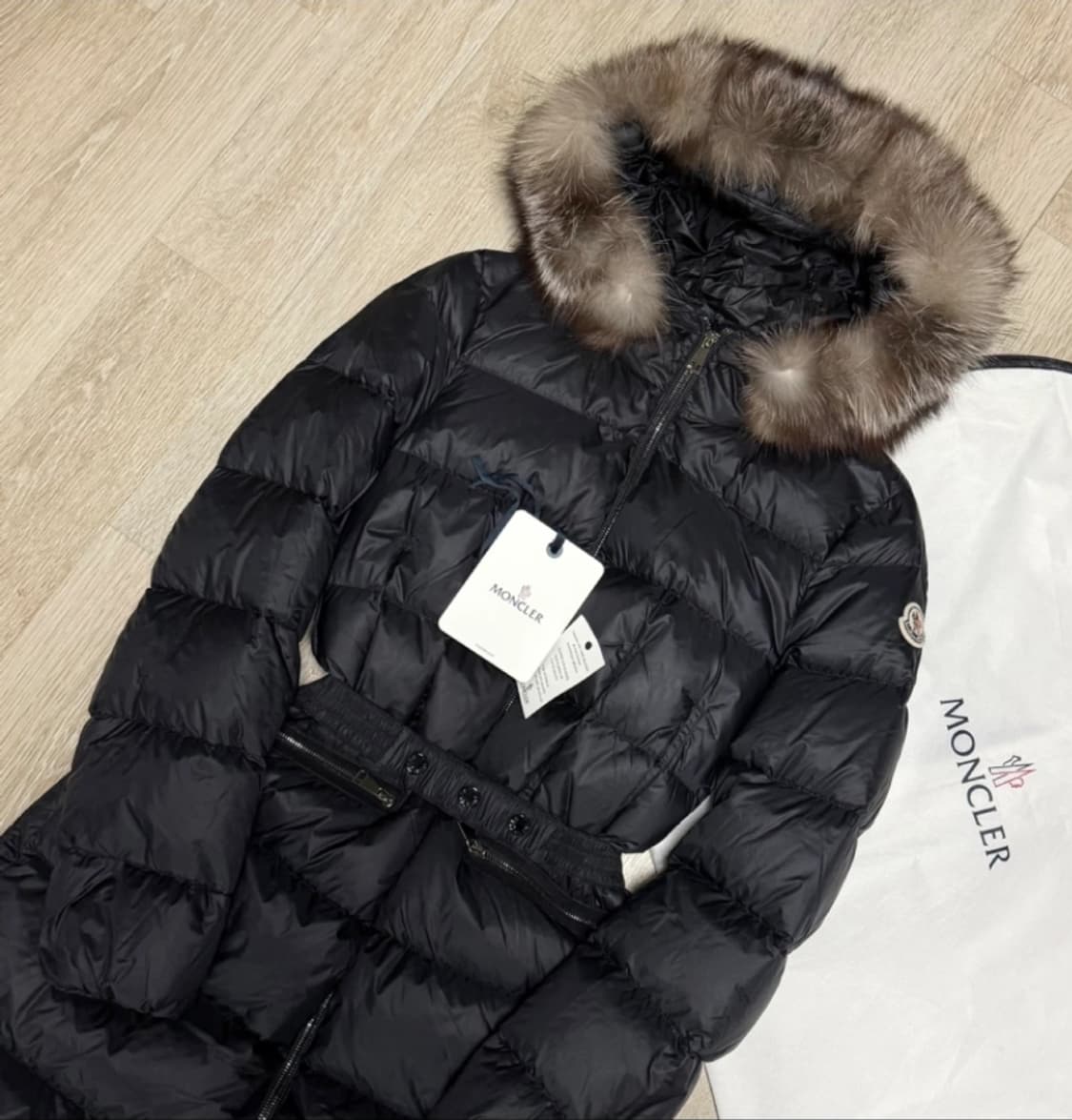 몽클 보에딕3 사이즈. 천연폭스퍼 상품이미지2