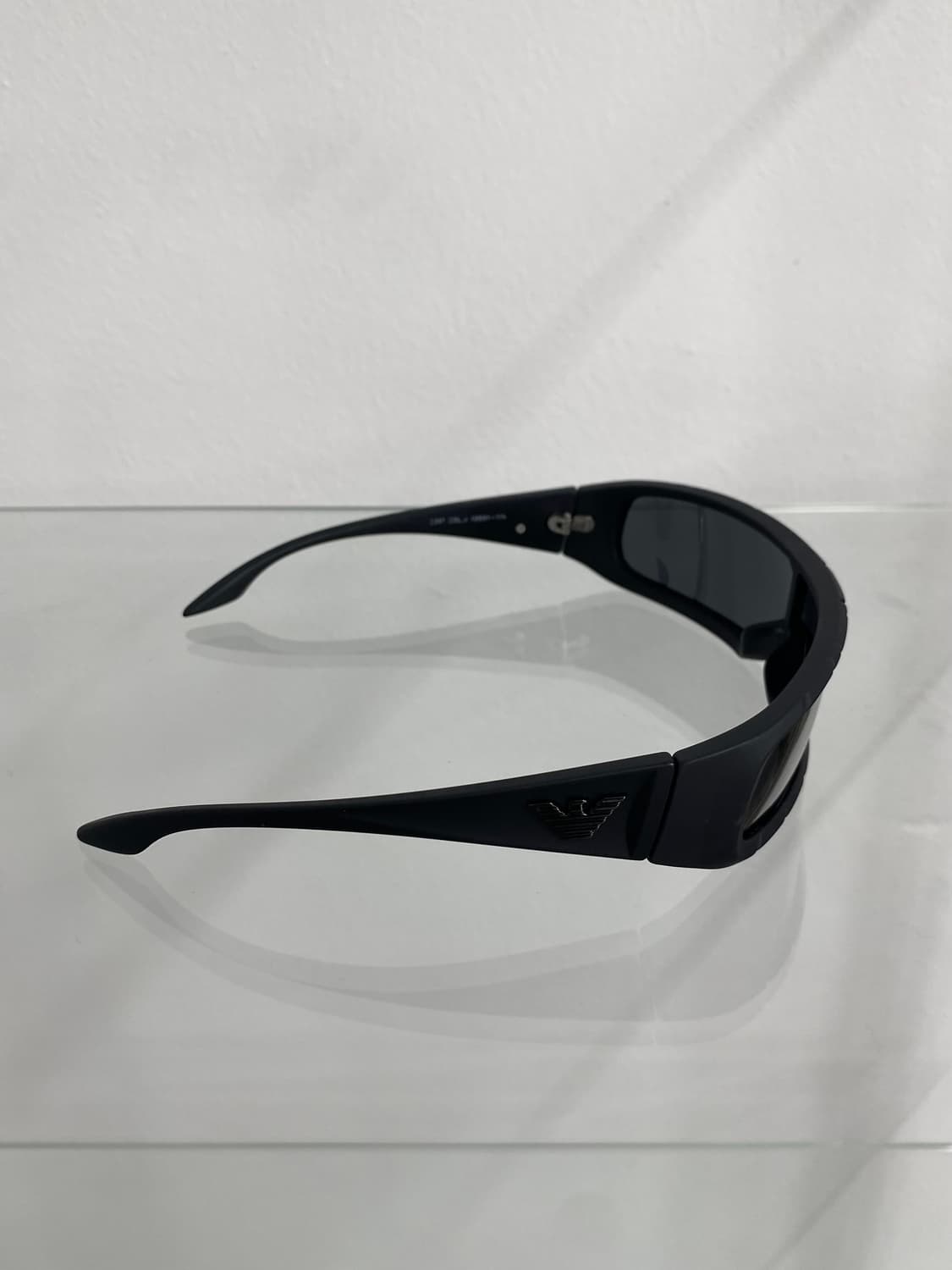 엠포리오 아르마니 퓨츄라 슬림 바이저 상품이미지6