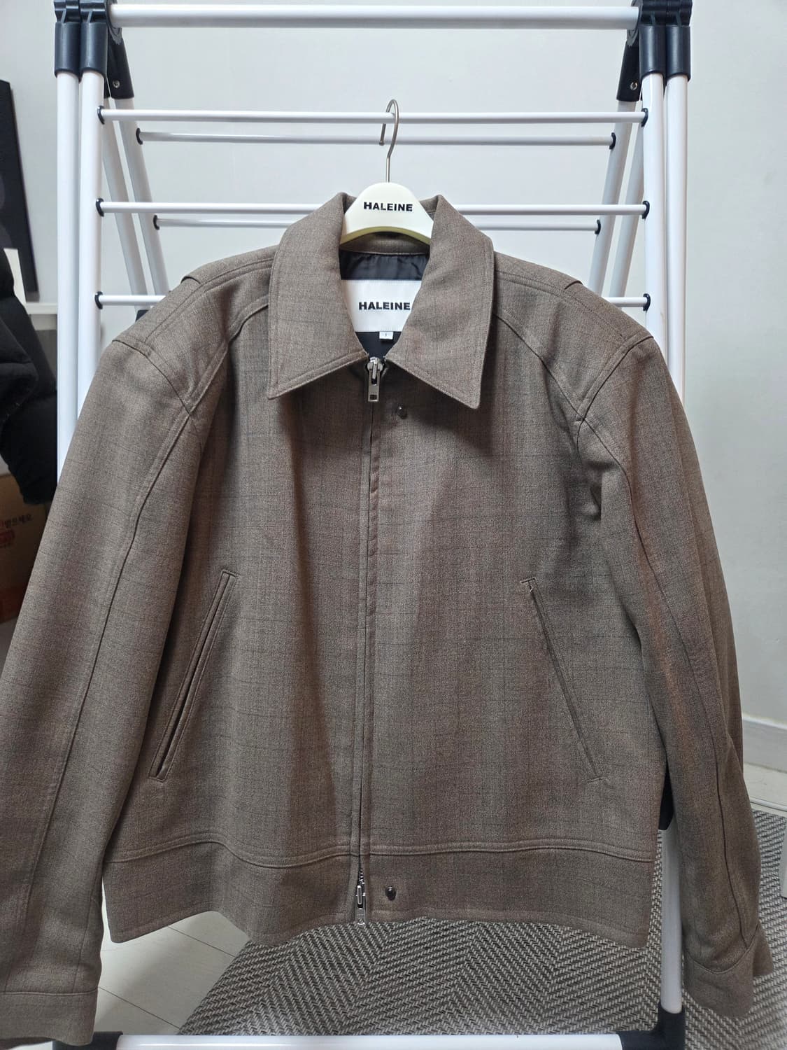 알렌느 3D 울 체크 숏 자켓 베이지 1 사이즈 상품이미지4