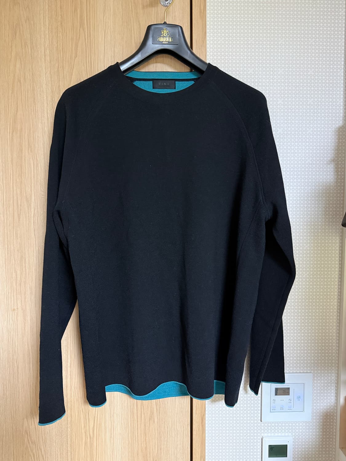 타임옴므 블랙/터콰이즈 니트 105사이즈  상품이미지1