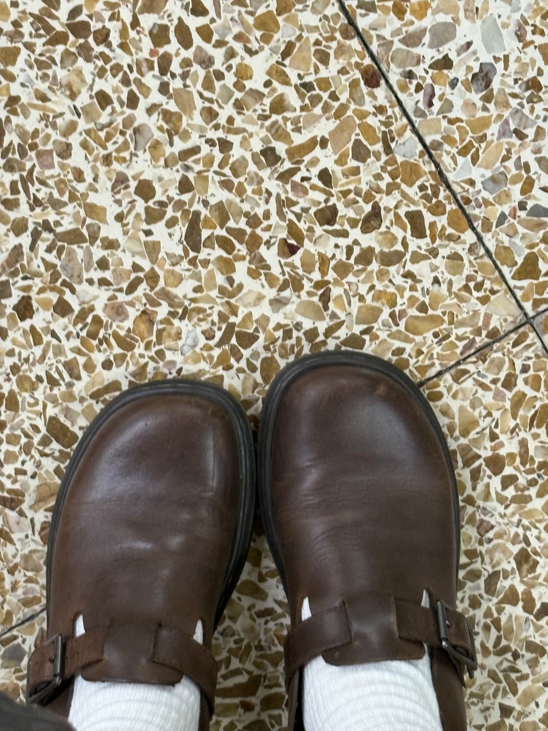 닥터마틴 패트리샤 브라운 240 uk4 상품이미지1