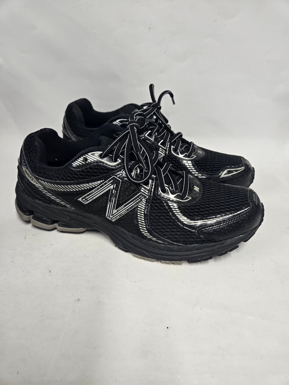 뉴발란스 860v9 블랙 런닝화 275mm 상품이미지1