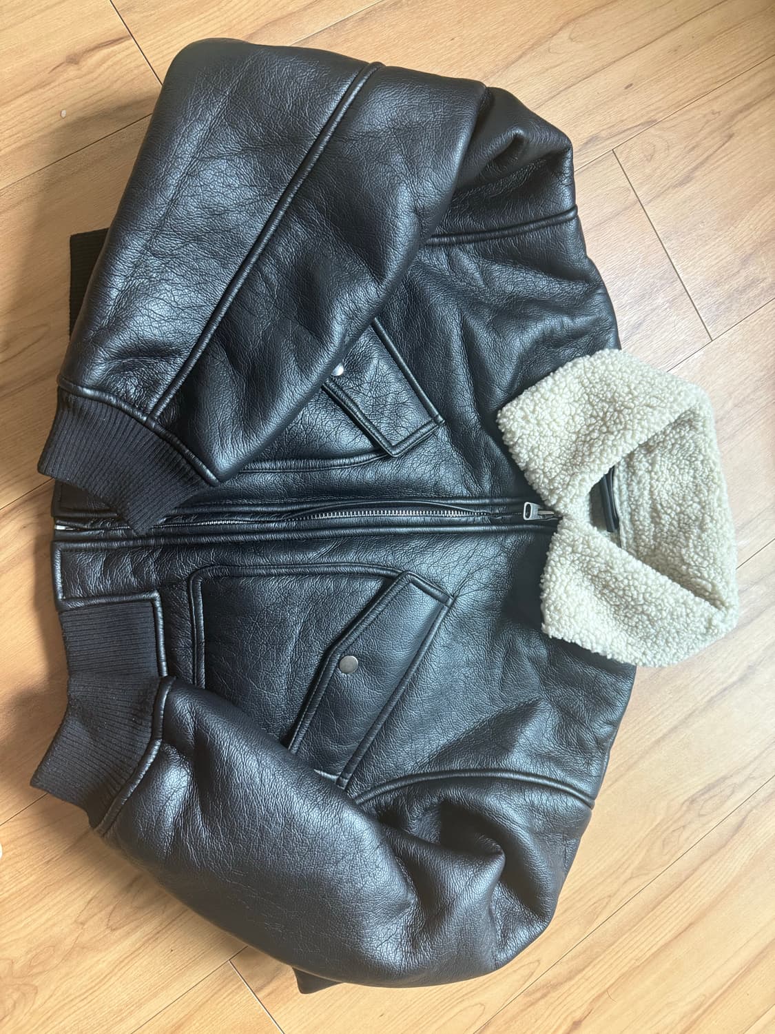 풀앤베어 블랙 무스탕 자켓 M 상품이미지1