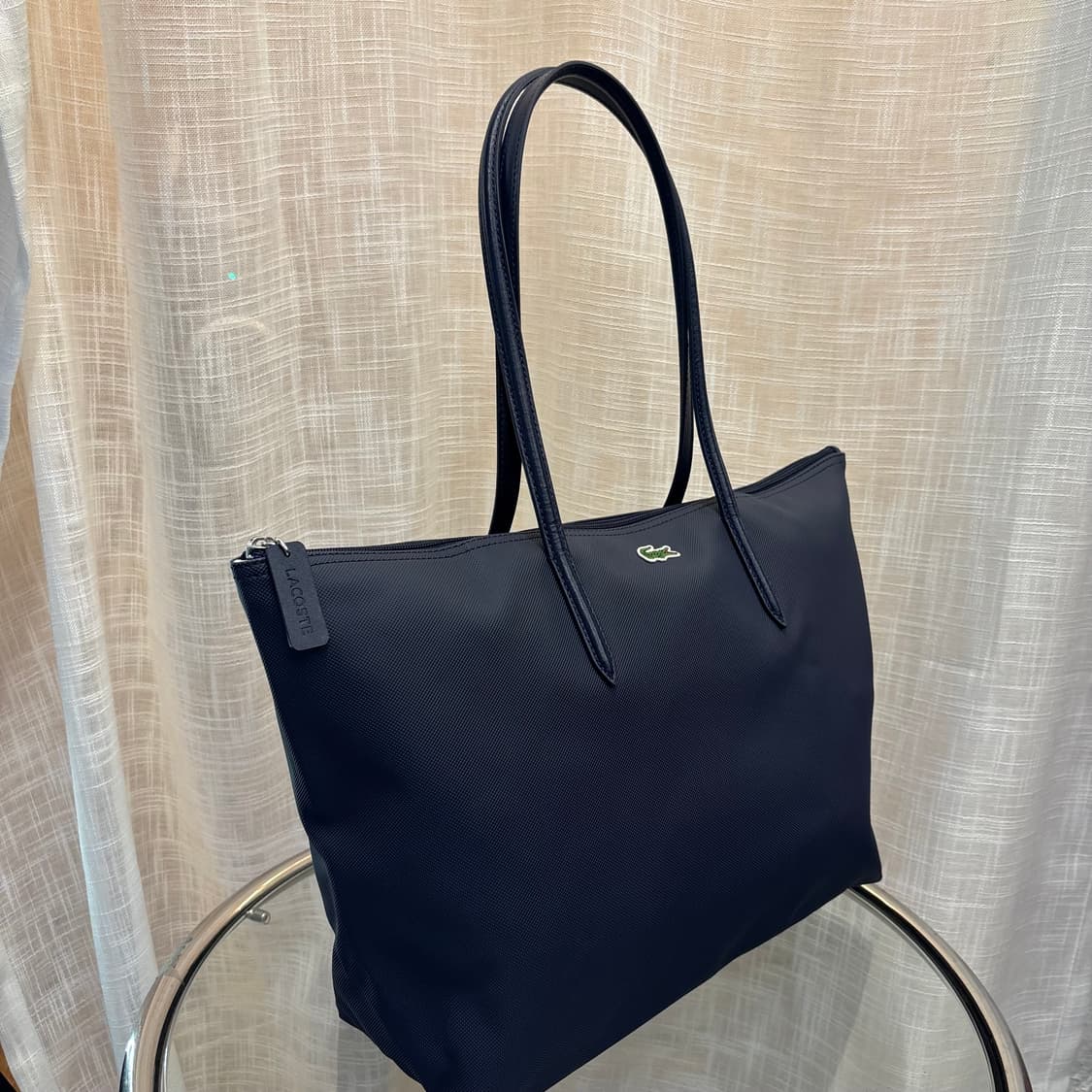 정품 라코스테 PVC 숄더백     상품이미지3