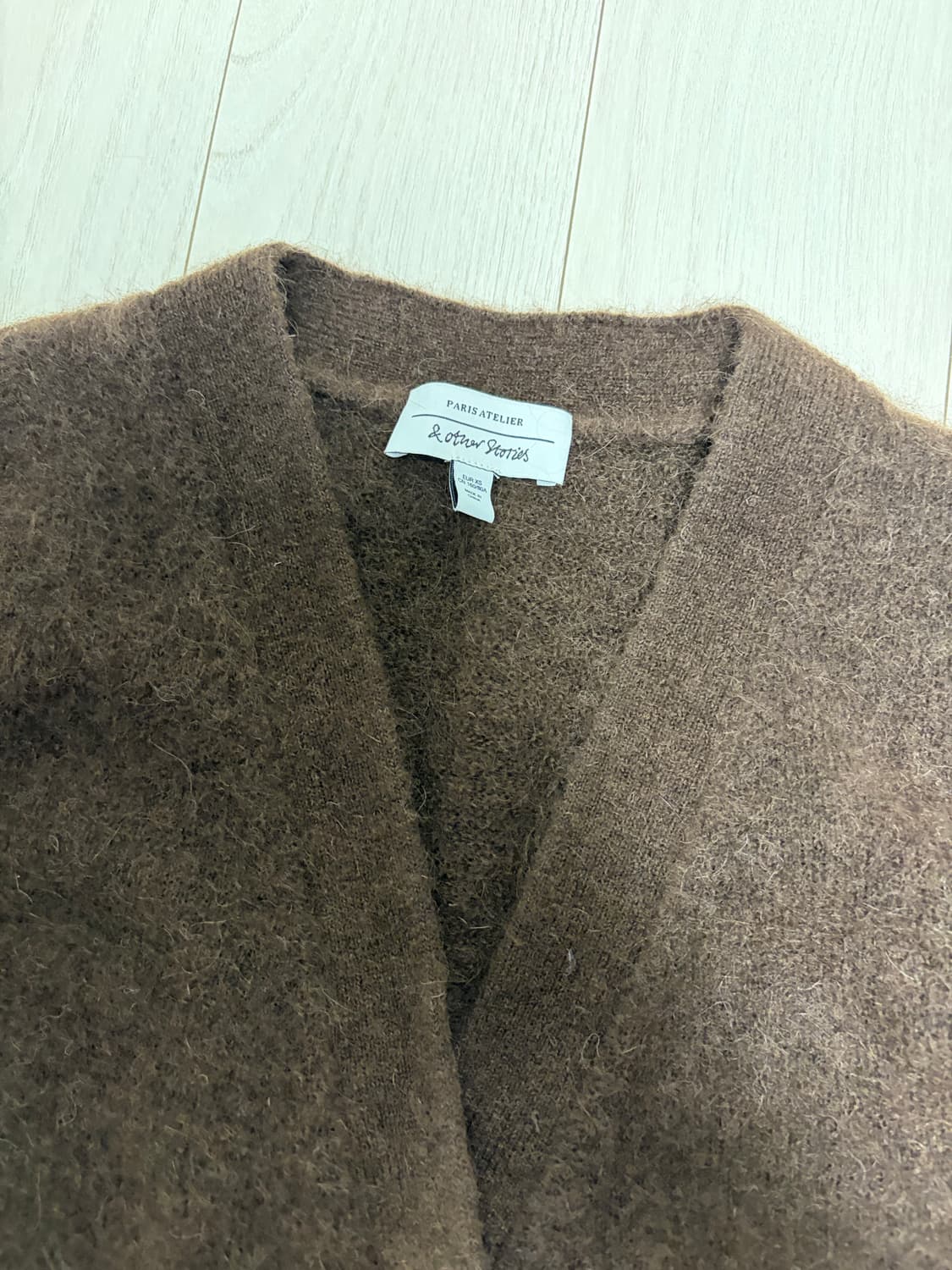 앤아더스토리즈 금장 가디건 상품이미지2