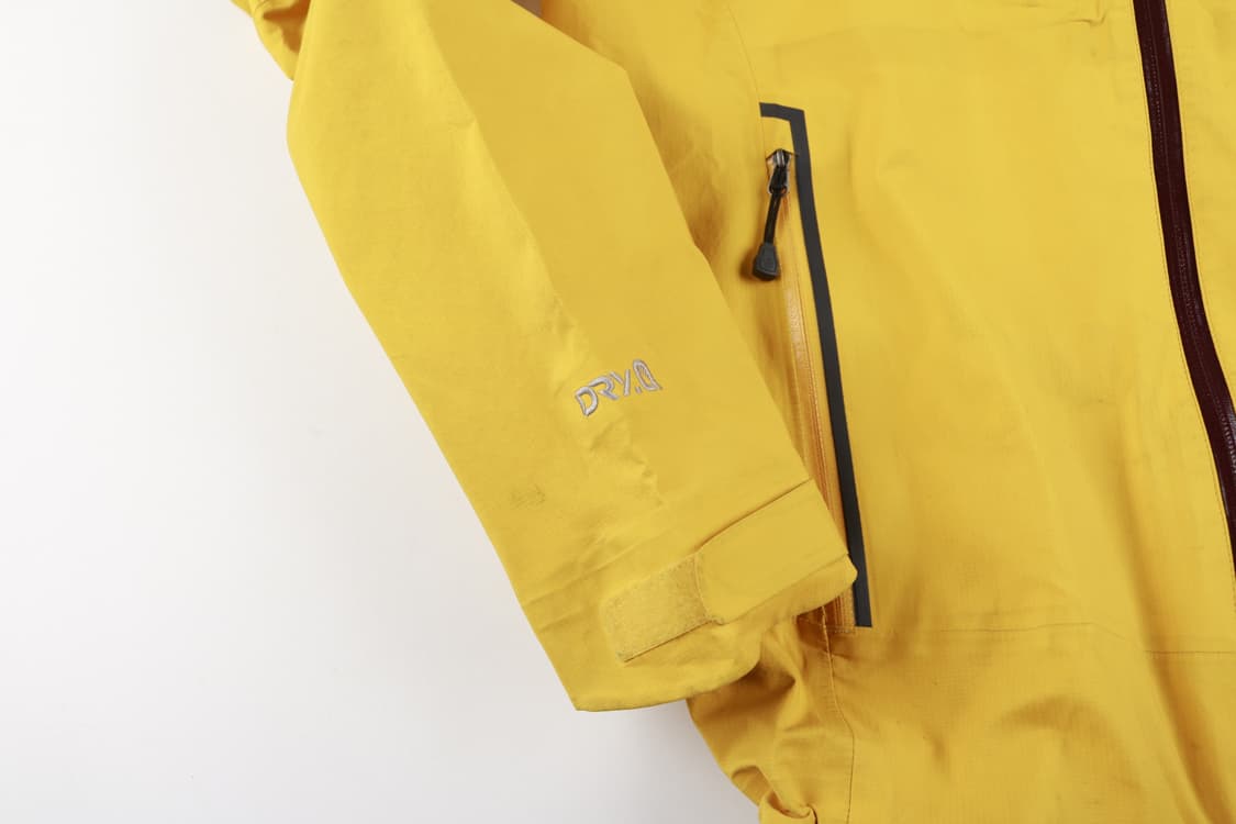 [M] 마운틴하드웨어 DRY.Q 고프코어 바람막이 자켓 상품이미지2