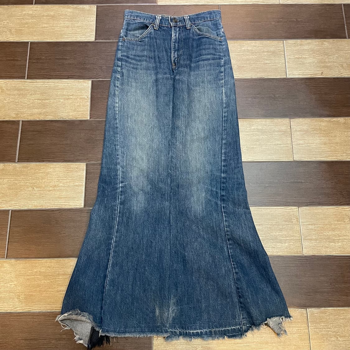 Levi’s long skrit 상품이미지2
