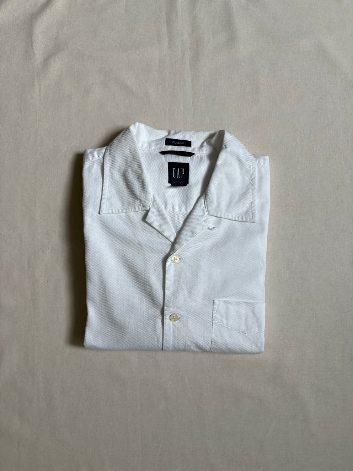 GAP white short sleeved shirt 상품이미지1