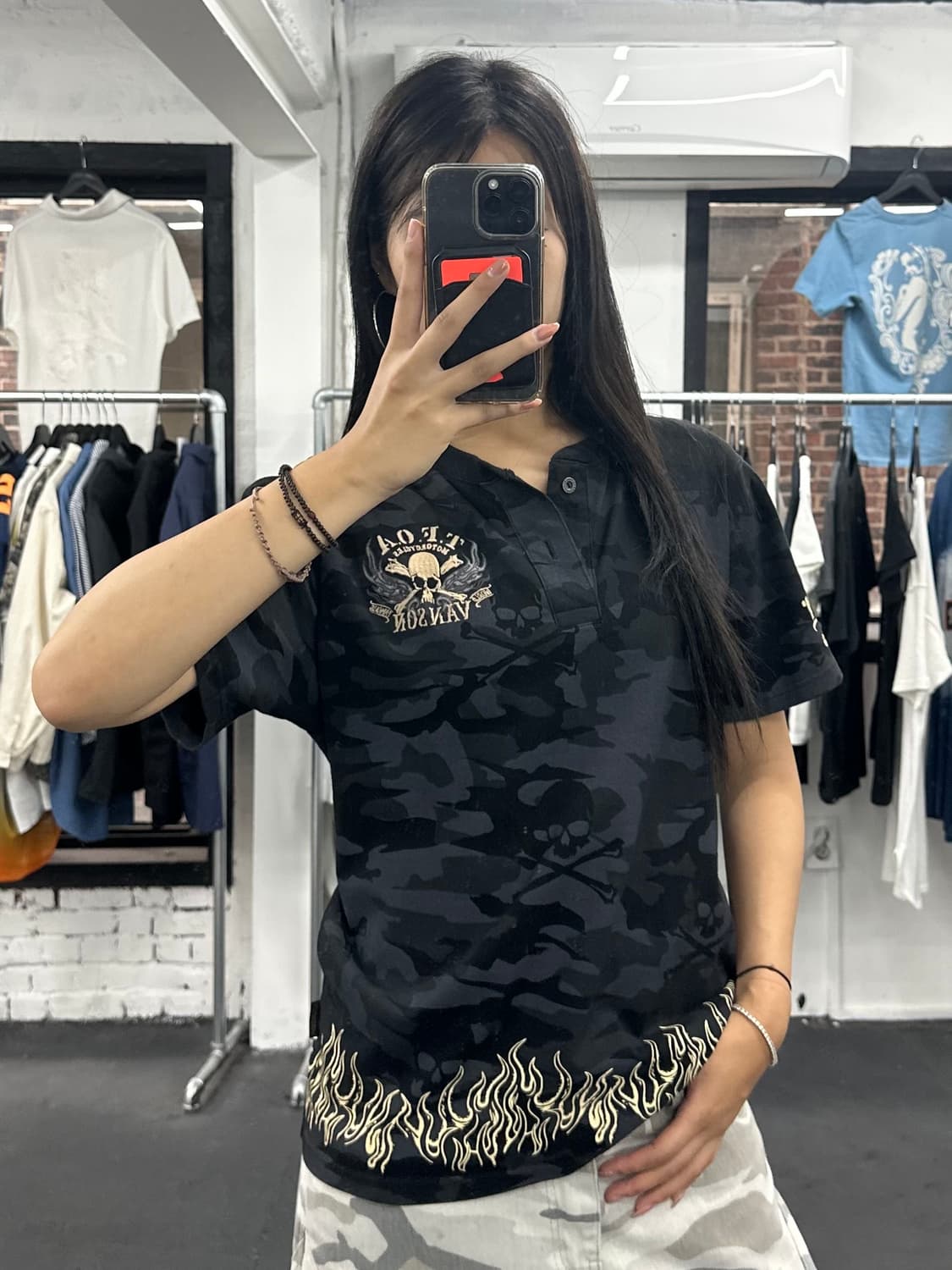 밴슨 레더 TFOA 카모 헨리넥 티셔츠 상품이미지3