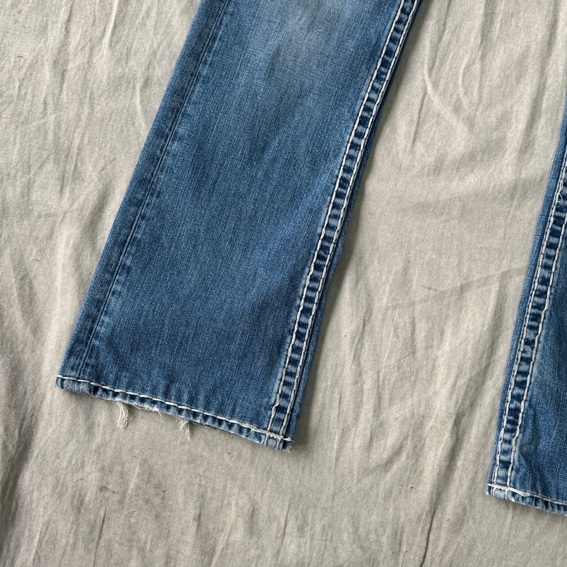 트루릴리전 화이트스티치 부츠컷 데님 29 상품이미지5